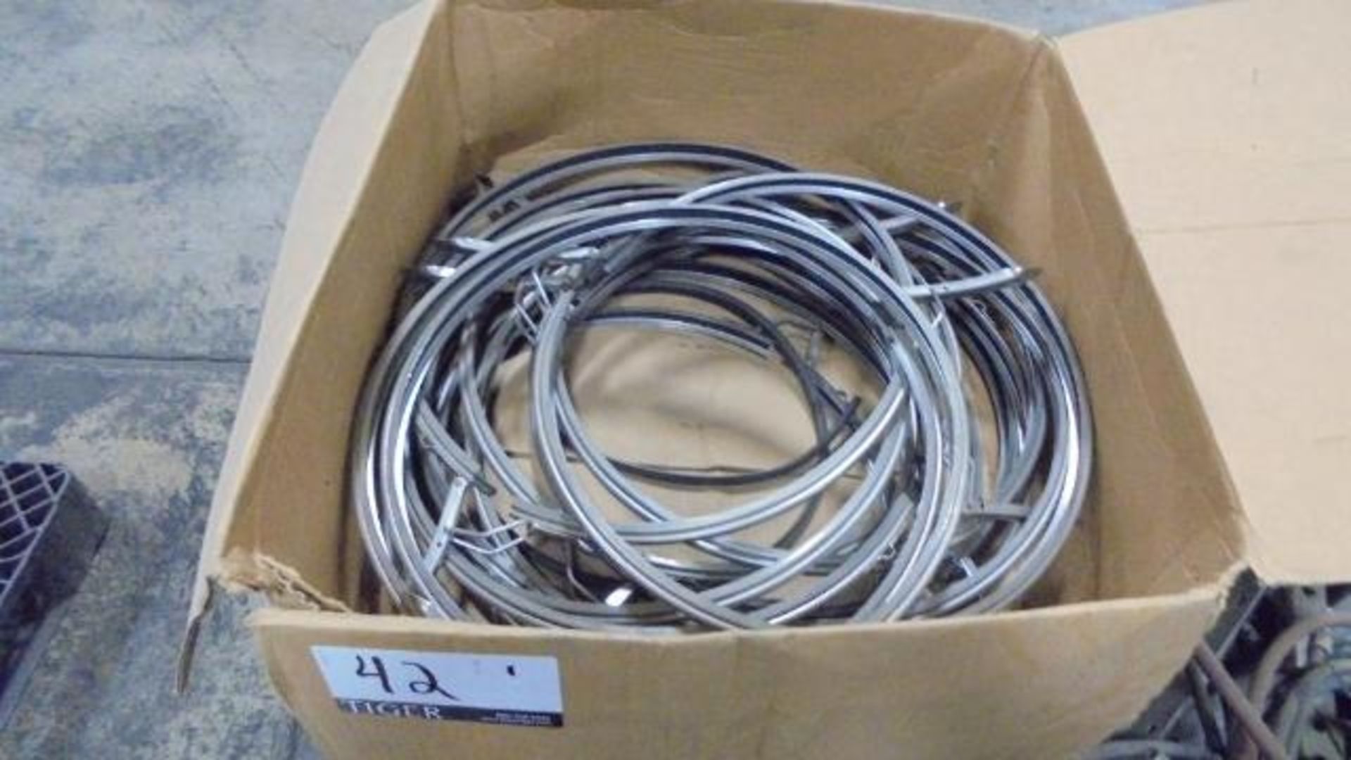 Pneumatic Hoses and Barrel Clamps - Image 3 of 3