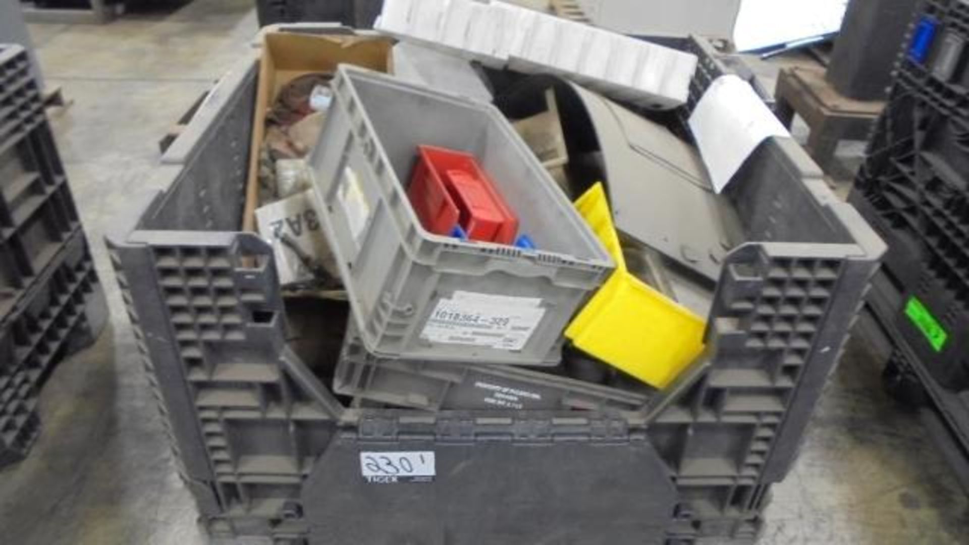 Lot Consisting of (4) Plastic Pallets, Plastic Crates, Weigh Scale, Steel Square Tubing, Cylinder, - Image 4 of 6