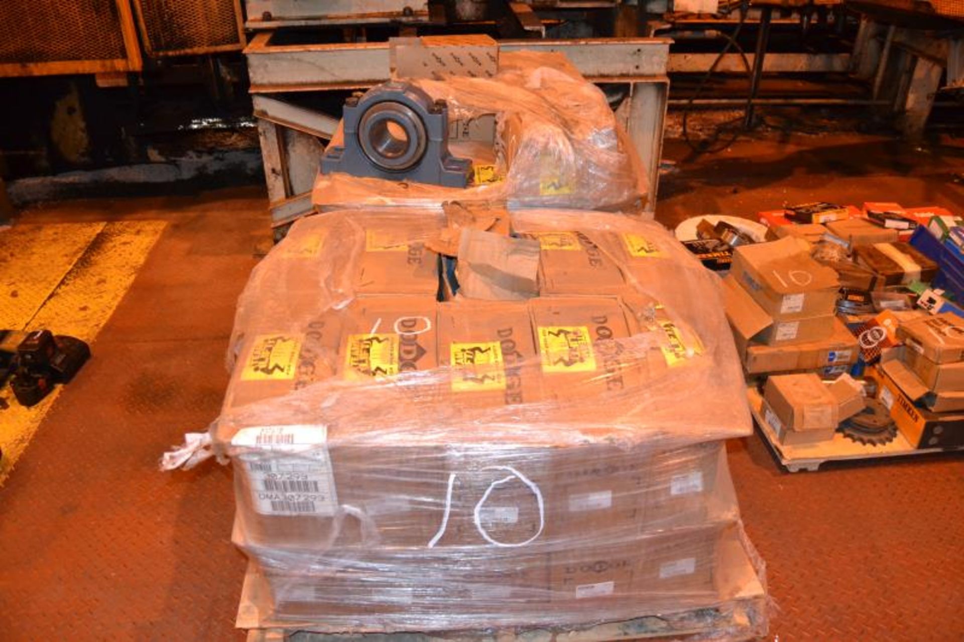 (3) PALLETS OF NEW BEARINGS - Image 2 of 3