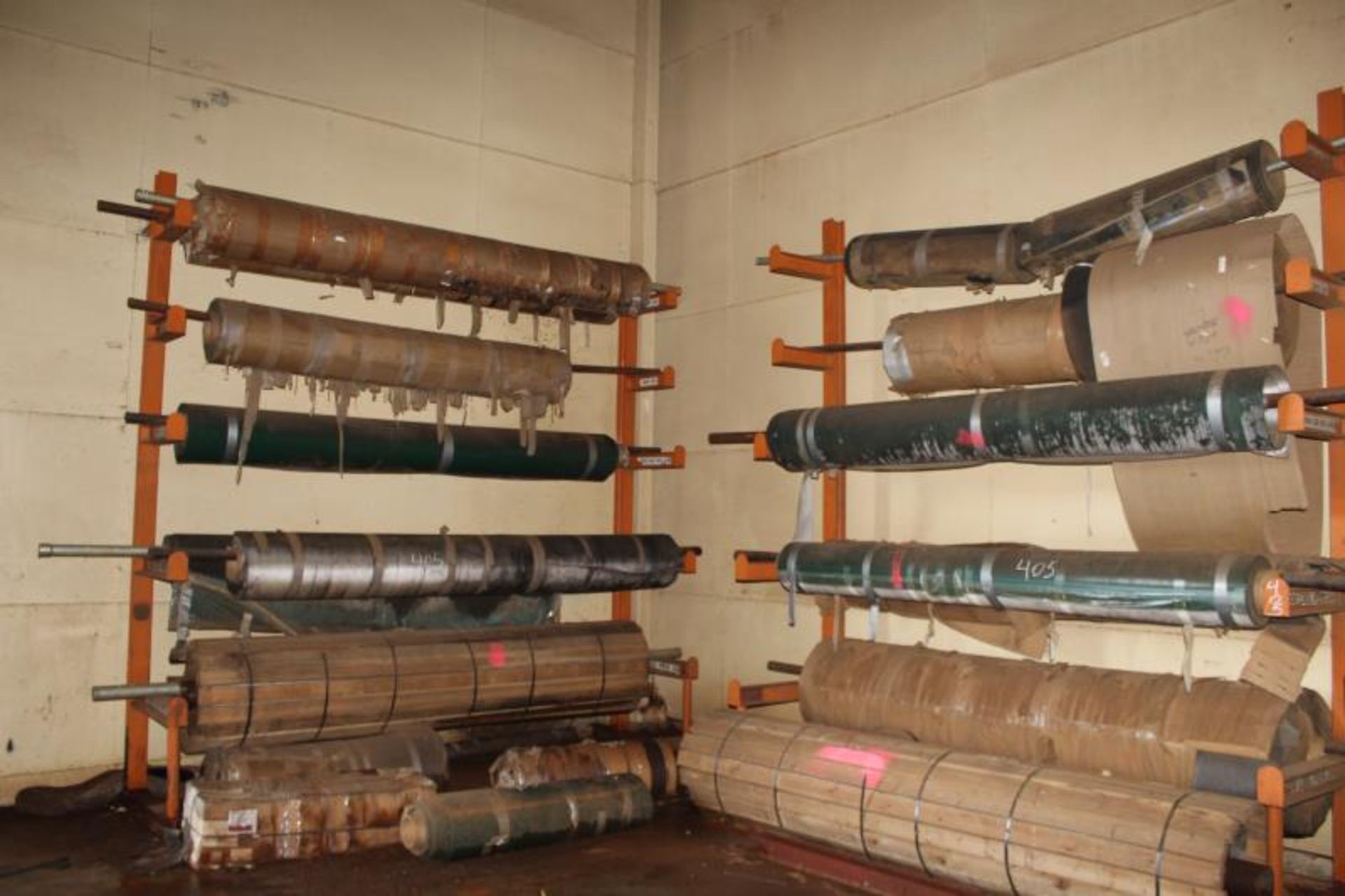 ROOM OF ROLLERS AND SHELVES APPROX. 7 RACKS - Image 3 of 5