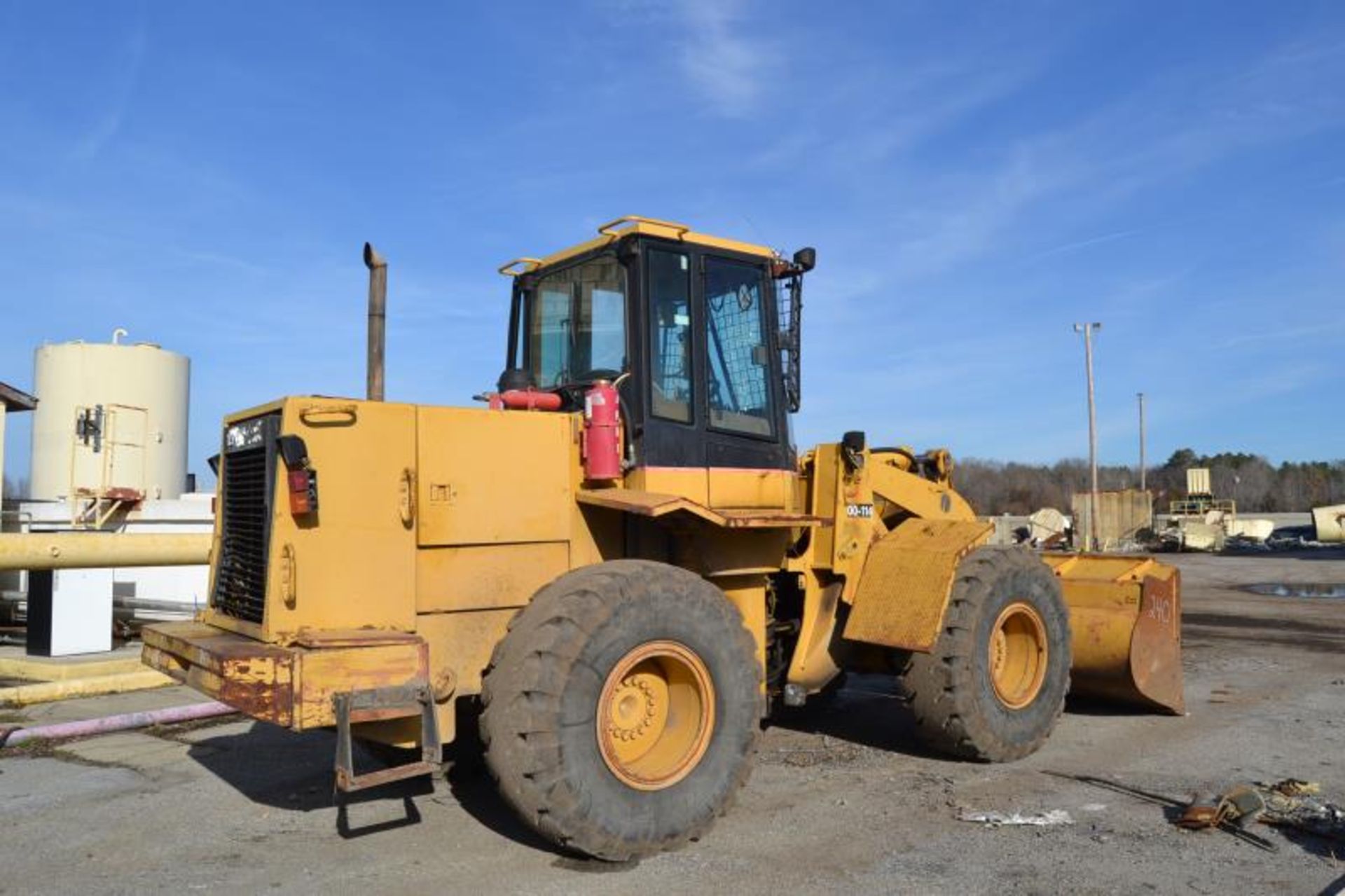 CAT 938F ARTICULATING WHEEL LOADER - Image 2 of 5