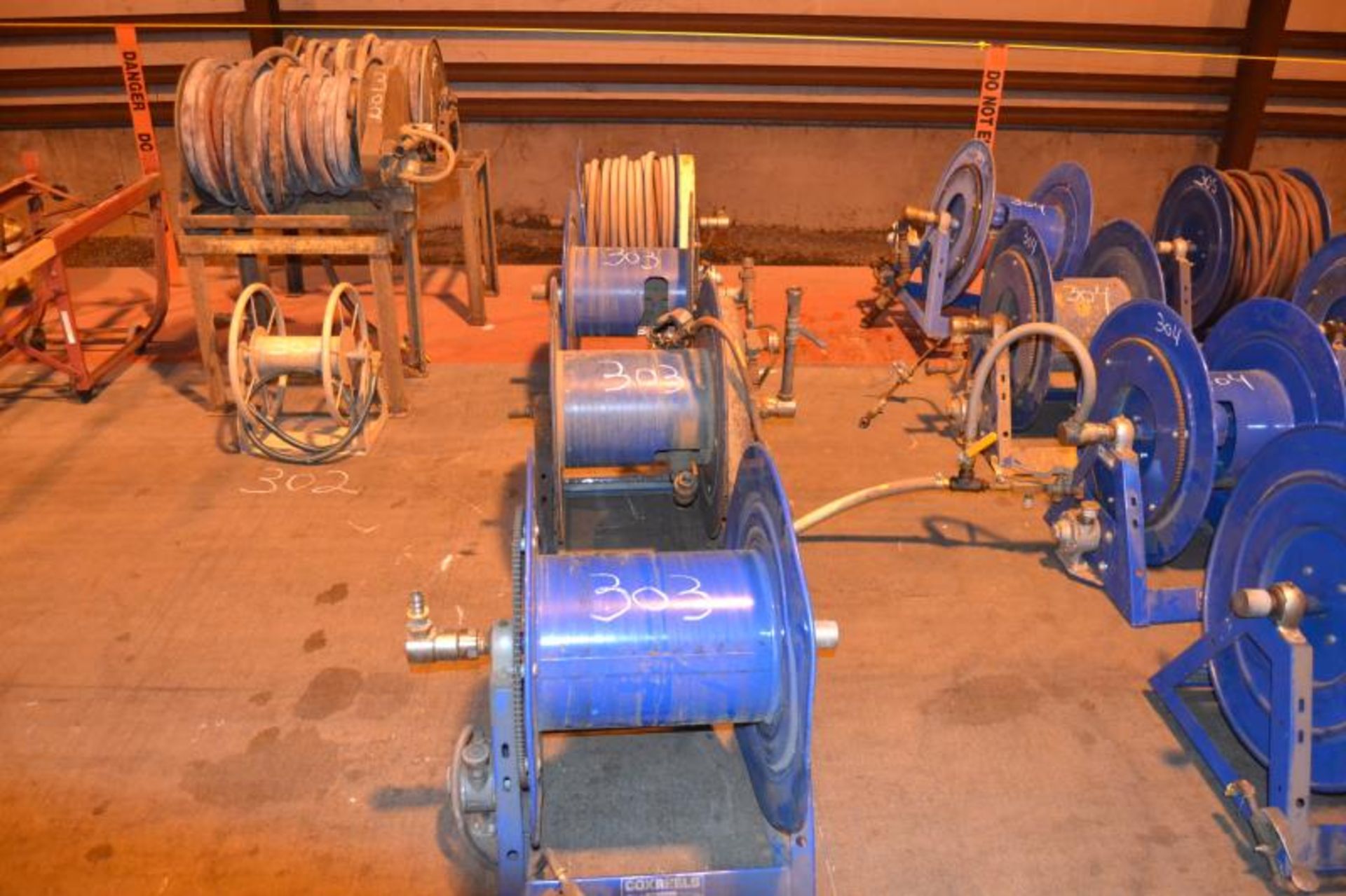 (4) AIR HOSE REELS - Image 2 of 2