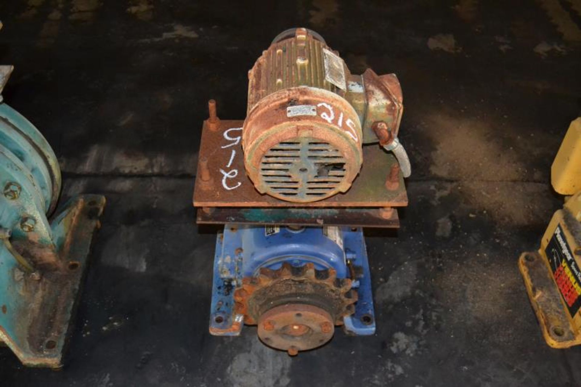 CYCLO 35/1 RATIO W/5 HP MOTOR GEAR DRIVE - Image 2 of 2