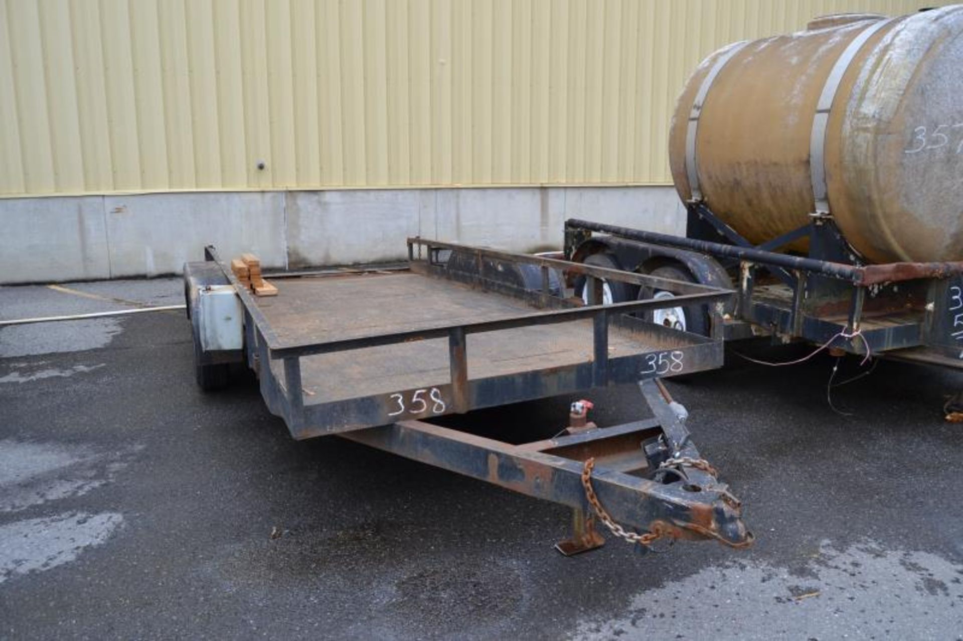 16' TANDEM AXLE TRAILER - Image 2 of 2