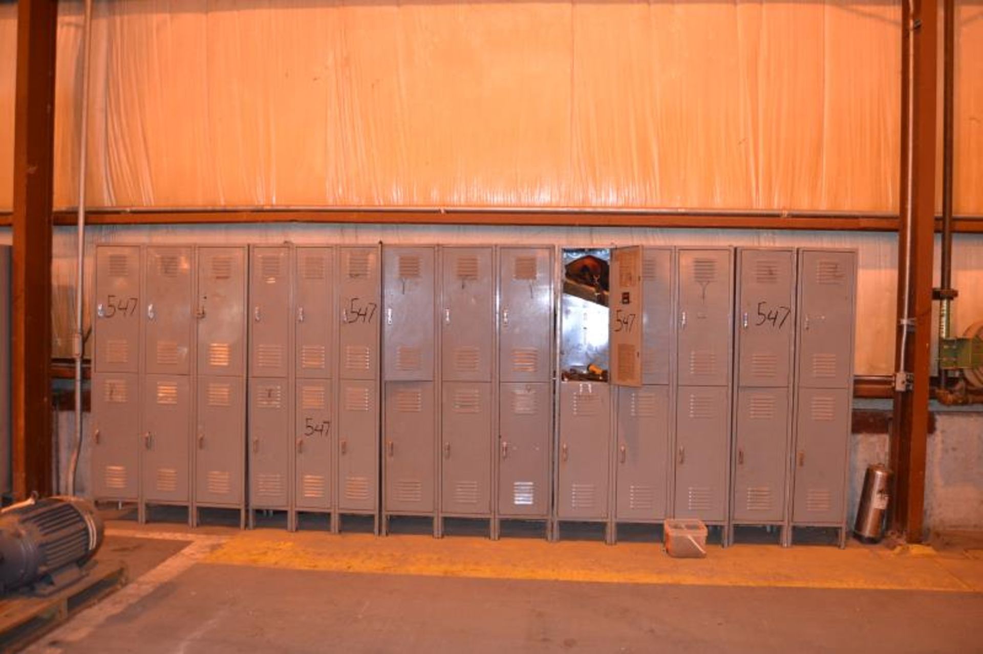 LOT OF LOCKERS - Image 2 of 2