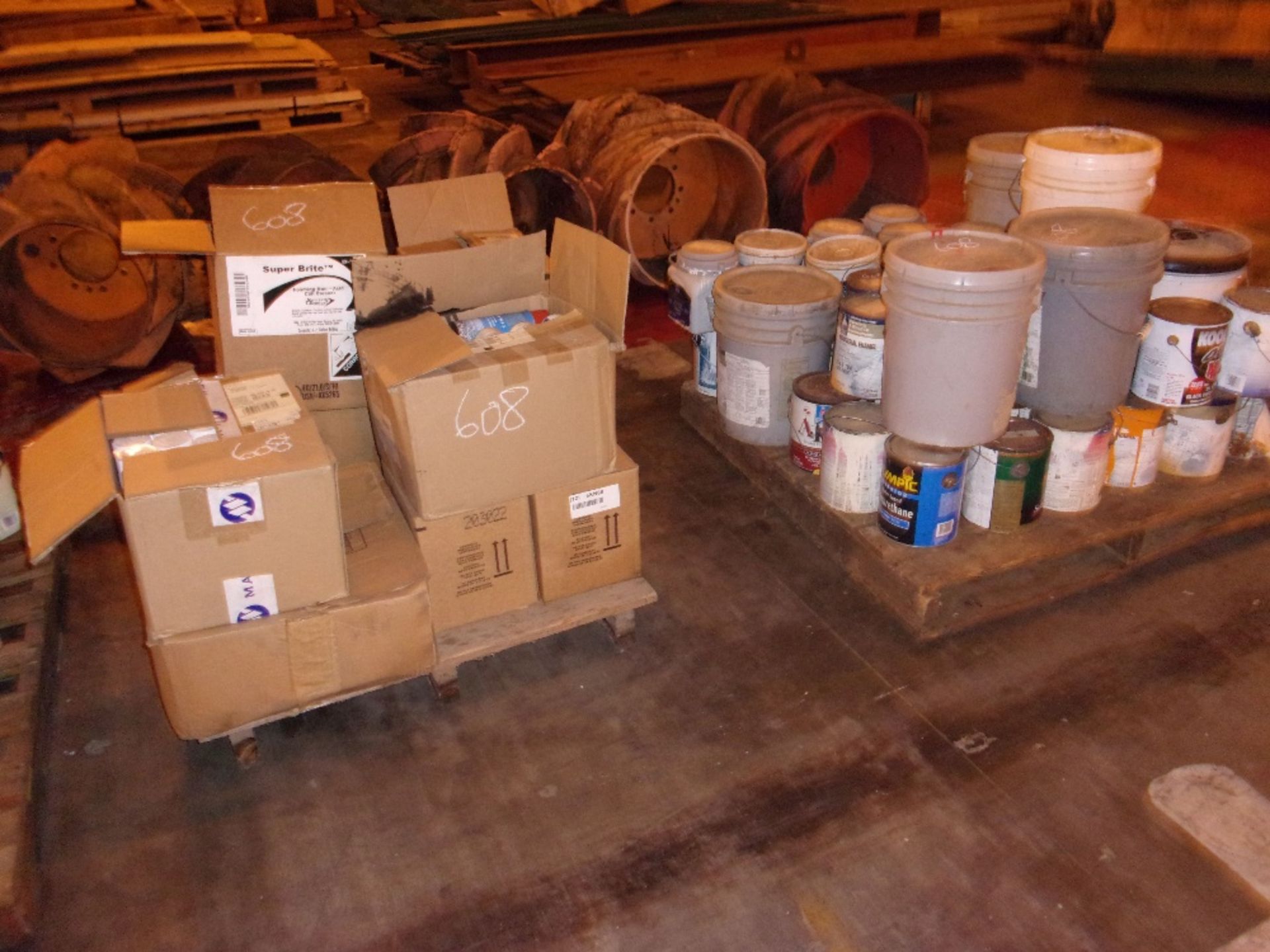 4 PALLETS OF PAINT - Image 3 of 3