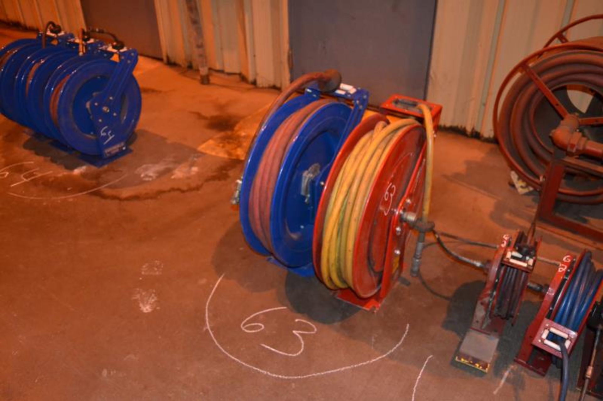 (2) AIR HOSE REELS