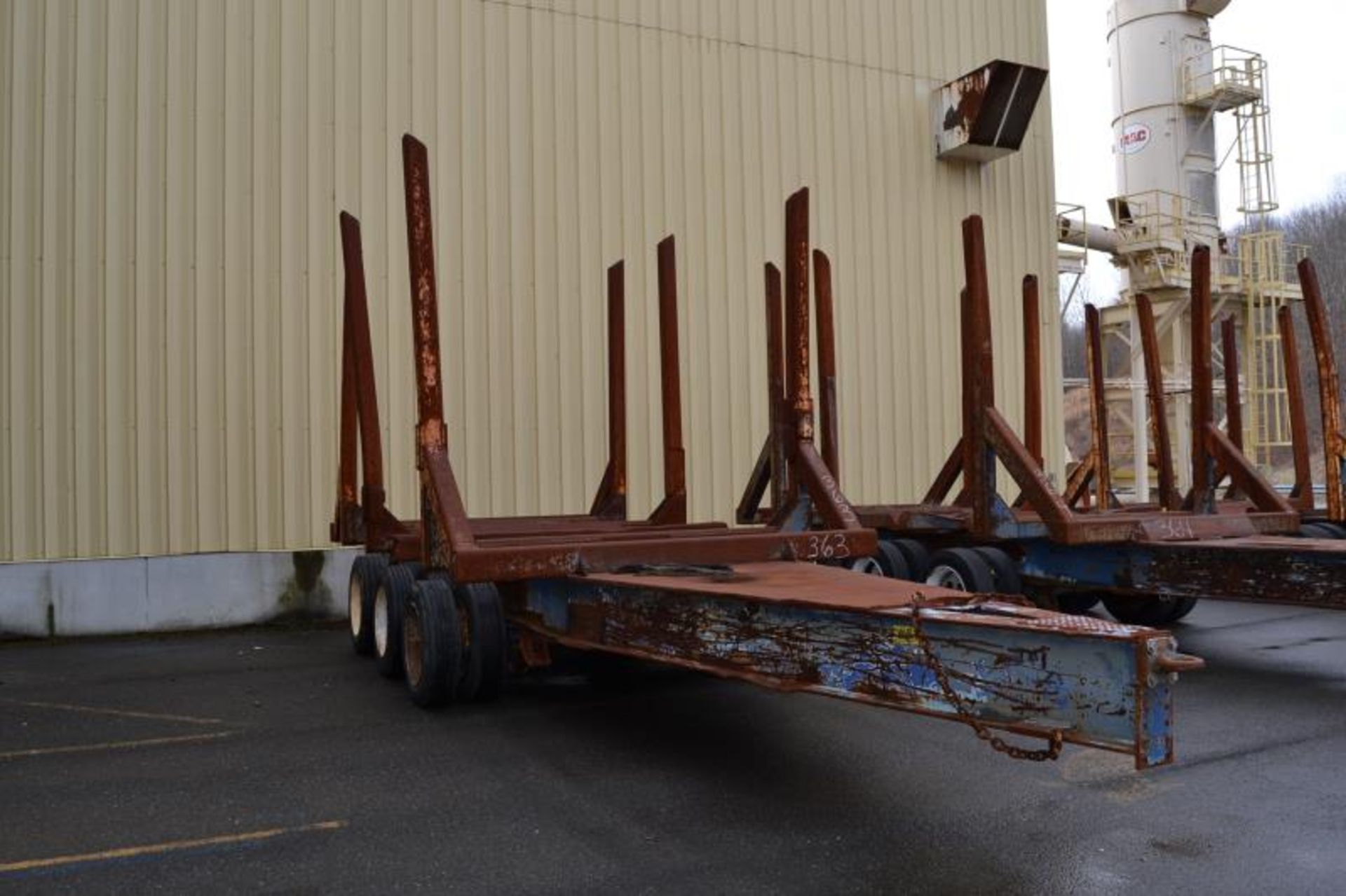 TRI AXLE PINTLE HITCH LOG TRAILER - Image 2 of 2