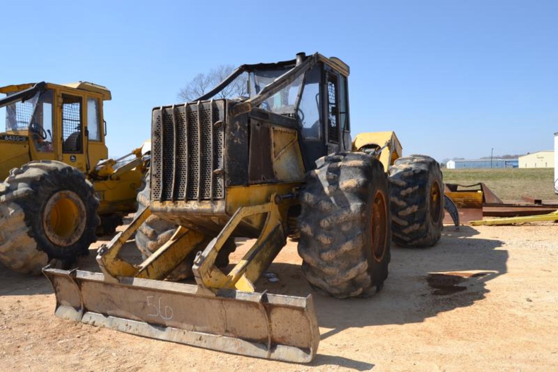 JOHN DEERE 648 G II GRAPPLE SKIDDER W/30.5X32 RUB; W/17442 HOURS SN# 577616 - Image 2 of 3