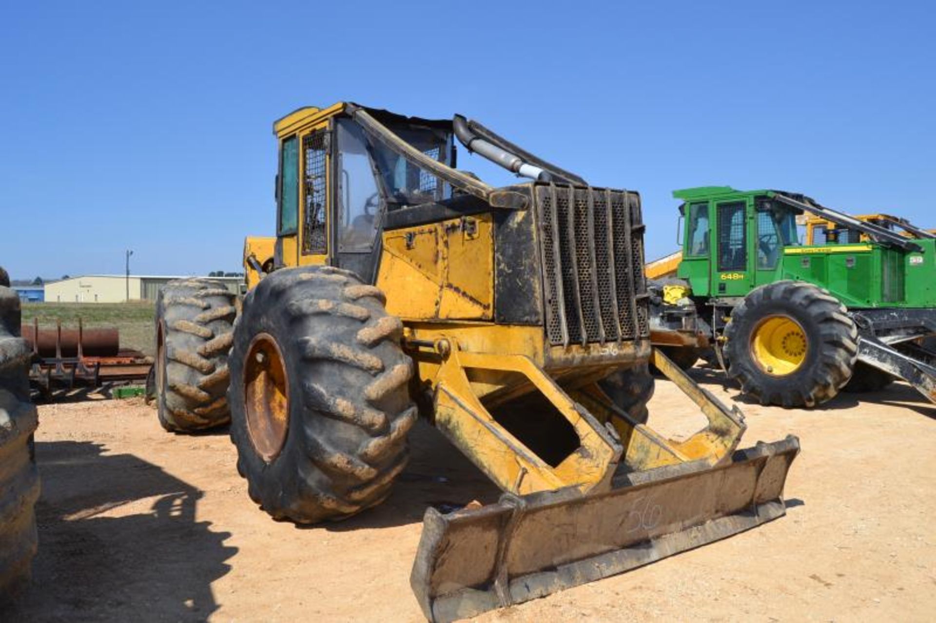 JOHN DEERE 648 G II GRAPPLE SKIDDER W/30.5X32 RUB; W/17442 HOURS SN# 577616 - Image 3 of 3