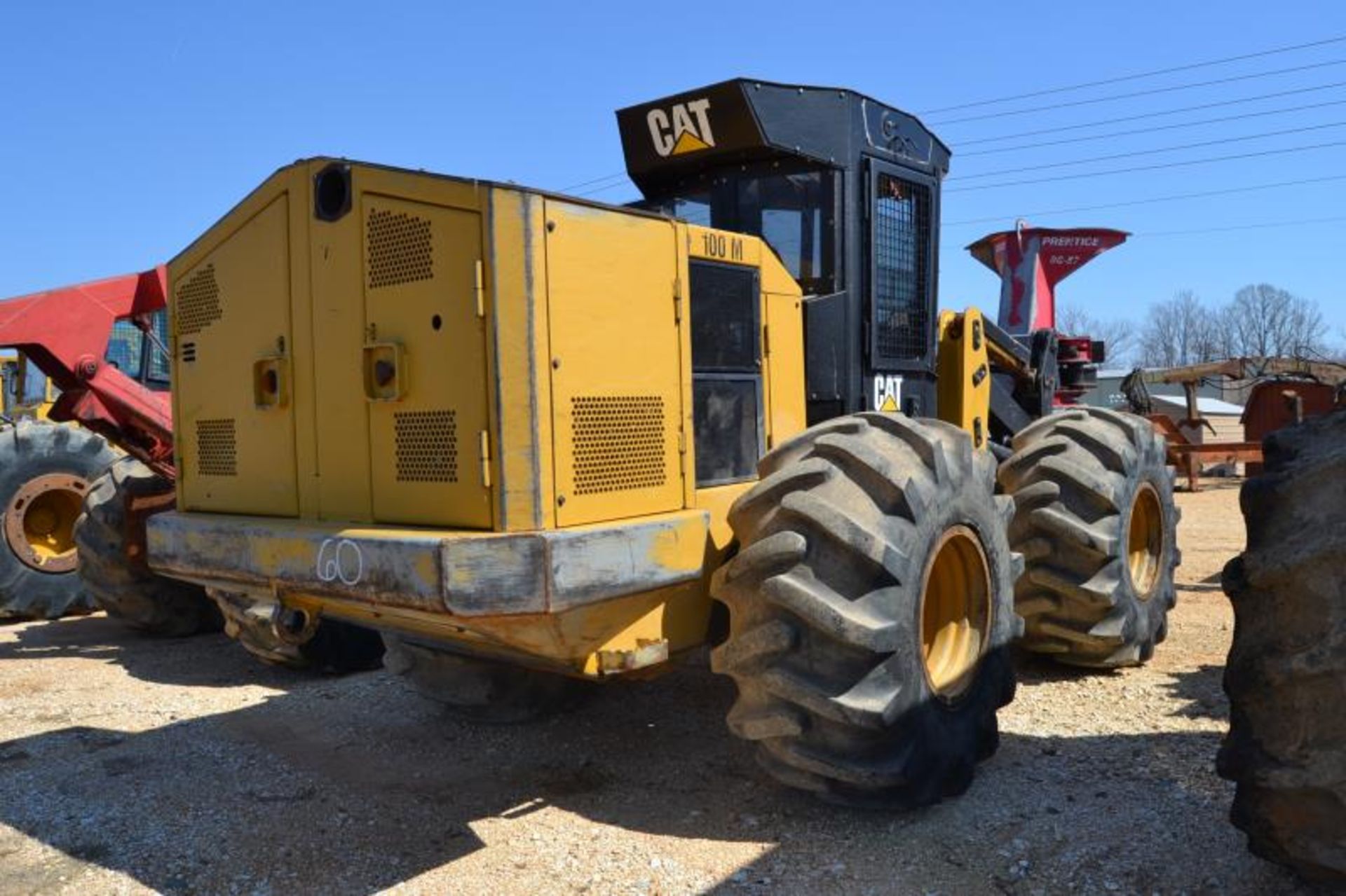 CAT 563C FELLER BUNCHER W/SAW HEAD; W/ HEAT & AIR CAB 28LX26 RUB W/6136 HOURS SN#JCB00250 - Image 4 of 4