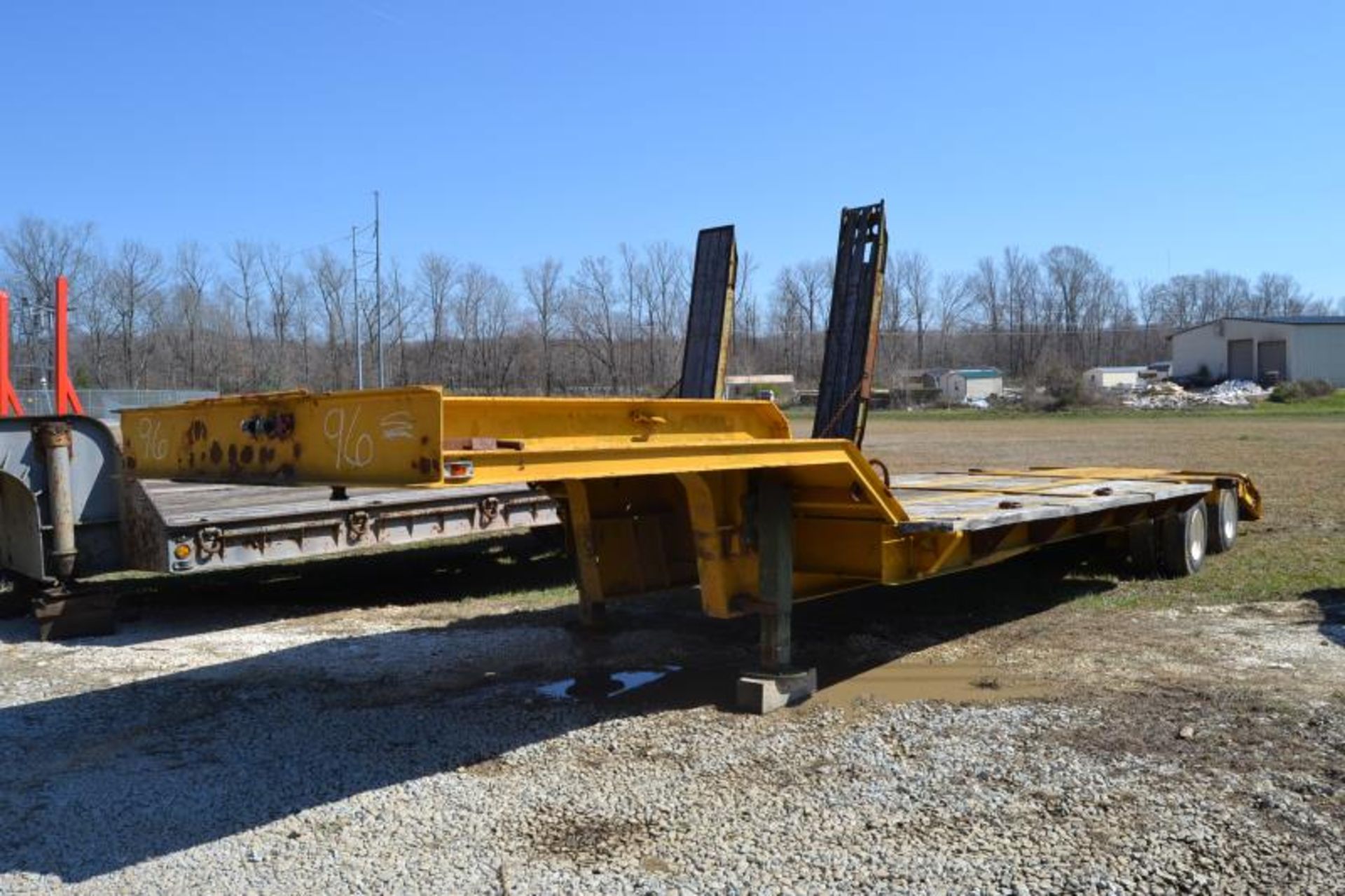 25 TON LOWBOY TANDEM AXLE - Image 3 of 3