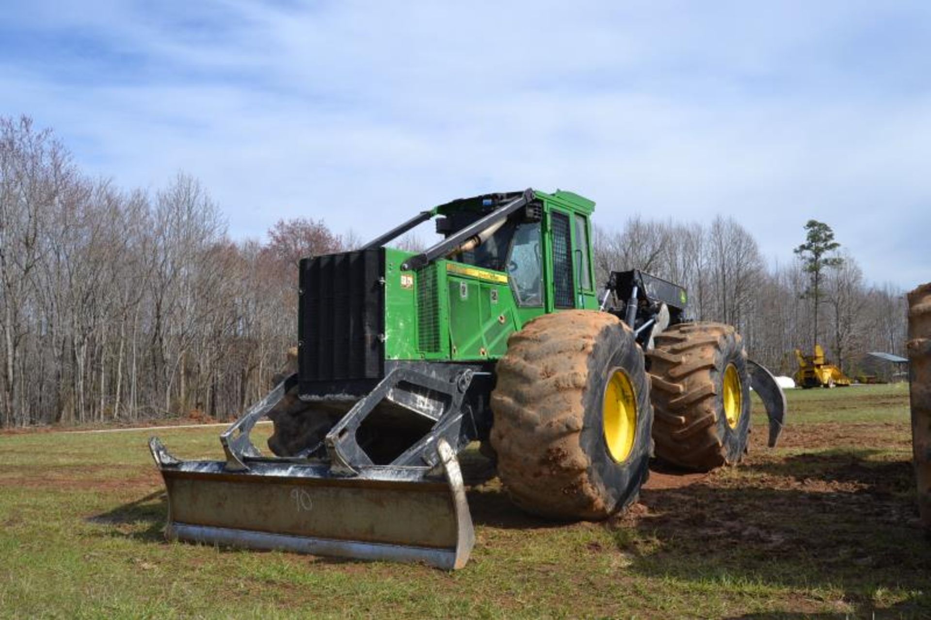 2015 JOHN DEERE 848H DUAL ARCH GRAPPLE SKIDDER W/ WINCH SN#ED664191 6668 HRS - Image 2 of 3