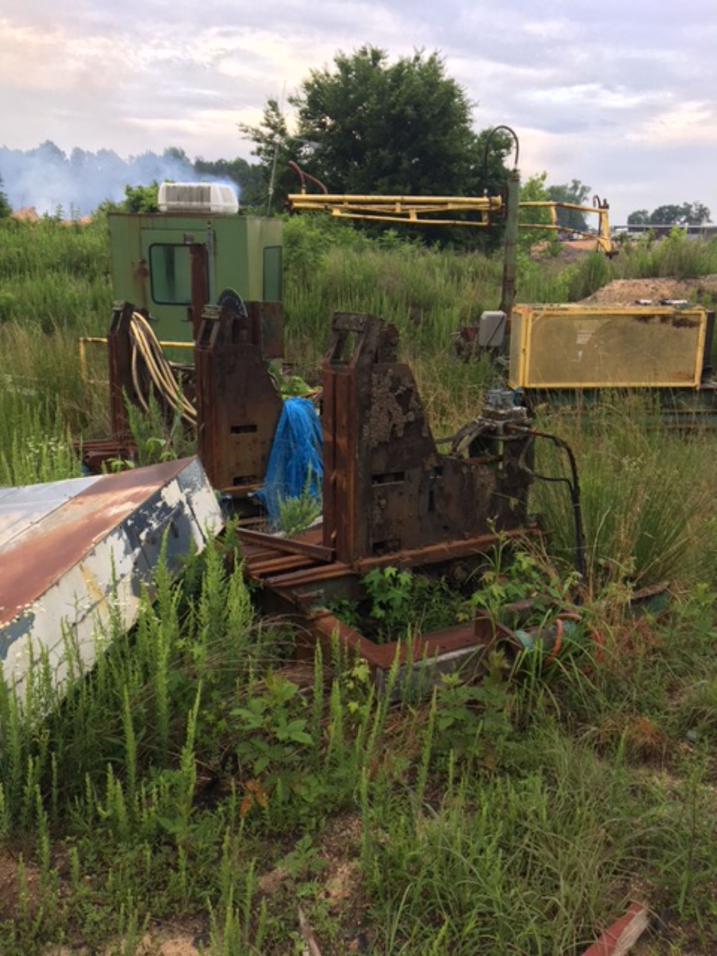 CORLEY CARRIAGE 3 HEAD BLOCK (LOCATED IN RED OAK, VIRGINIA)