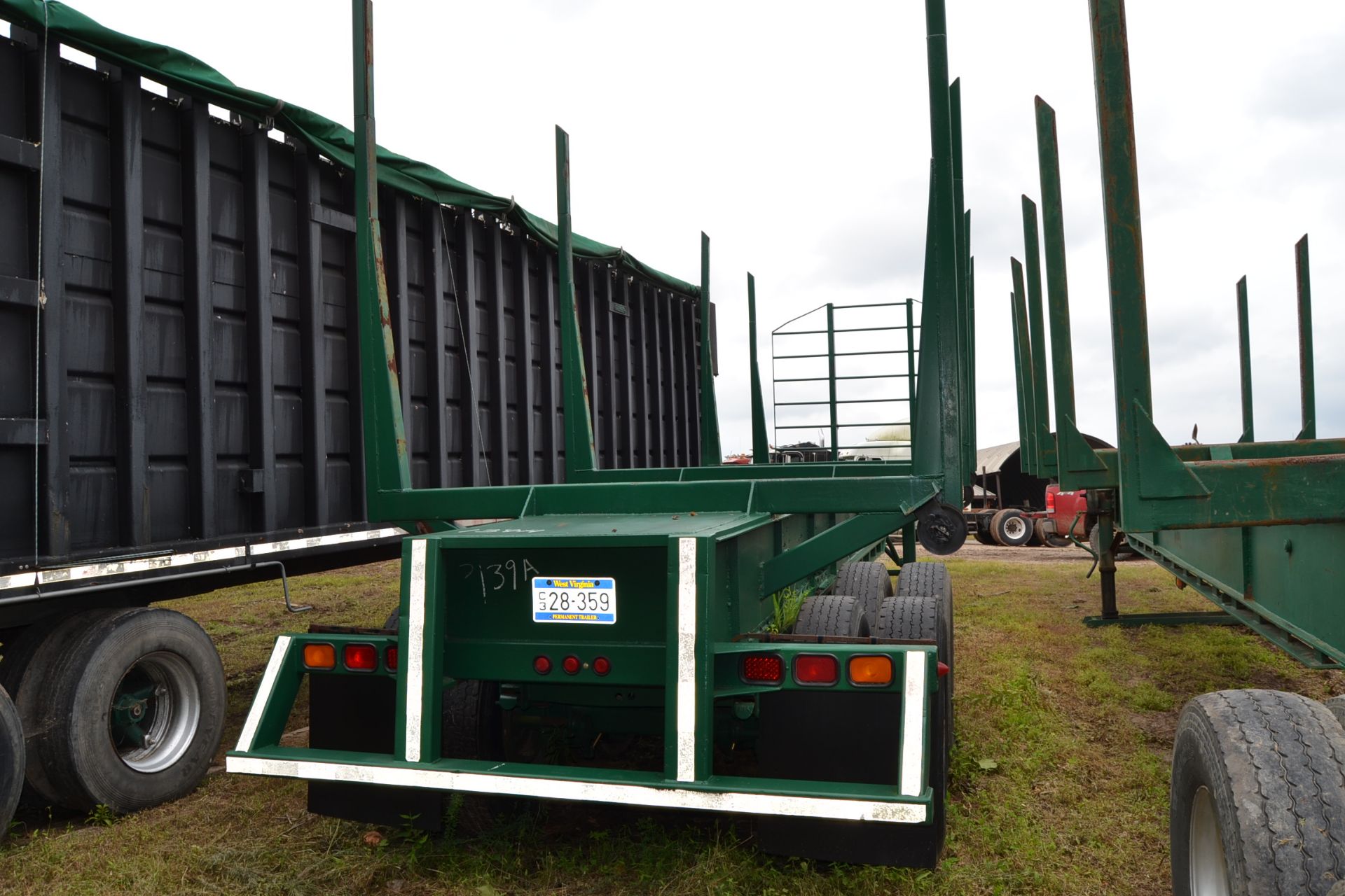 38' DOUBLE BUNK LOG TRAILER - Image 3 of 3