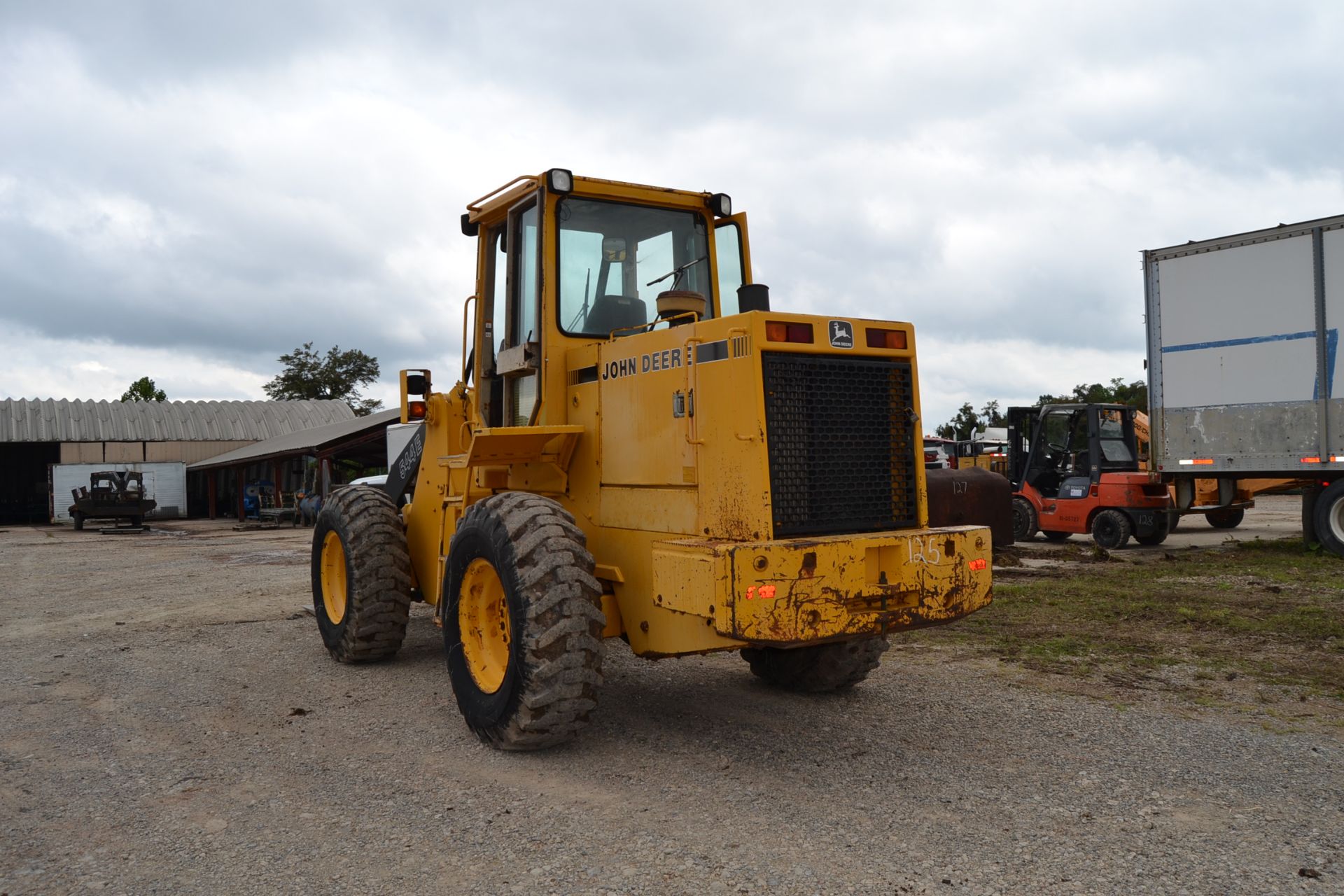 JOHN DEERE 544E ARTICULATING WHEEL LOADER W/ QUICK ATTACH W/ LUMBER FORKS W/ ENCLOSED CAB W/ 17.5X25 - Image 3 of 3