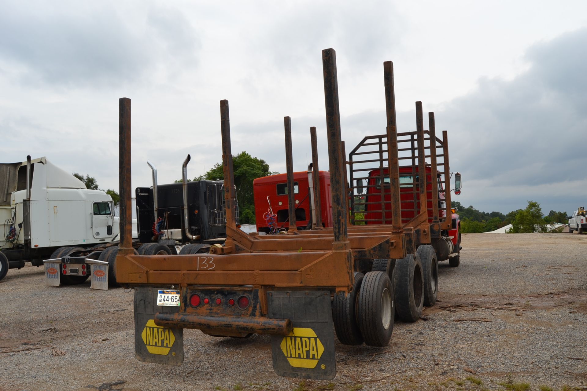 1982 FORD 9000 TRI-AXLE LOG TRUCK W/ CAT ENGINE SN#1FD2A90X2CVA372119 - Image 2 of 2