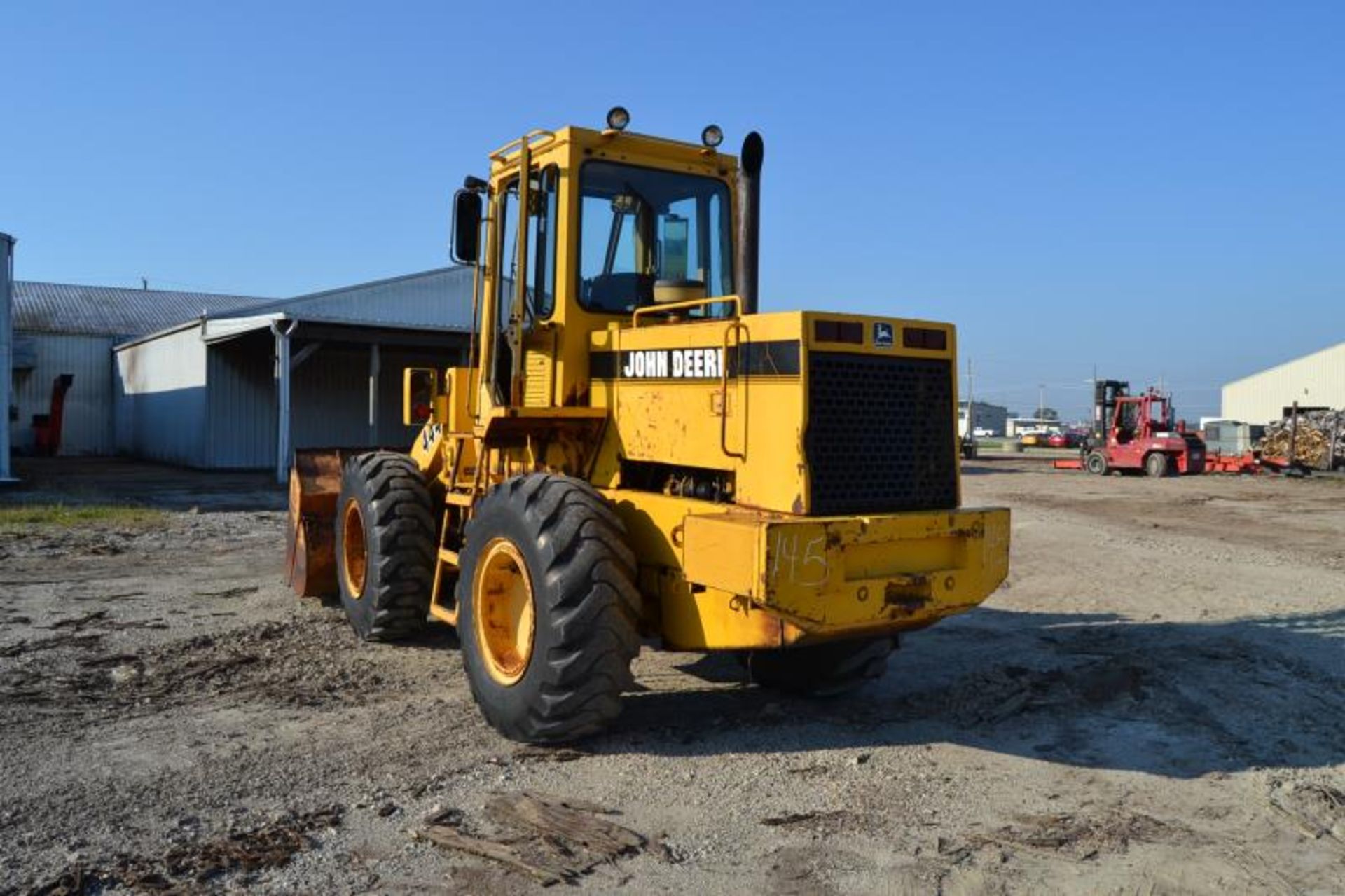 JOHN DEERE 444E ARTICULATING WHEEL LOADER W/ ENCLOSED CAB W/ BUCKET SN#D000491 - Image 4 of 4