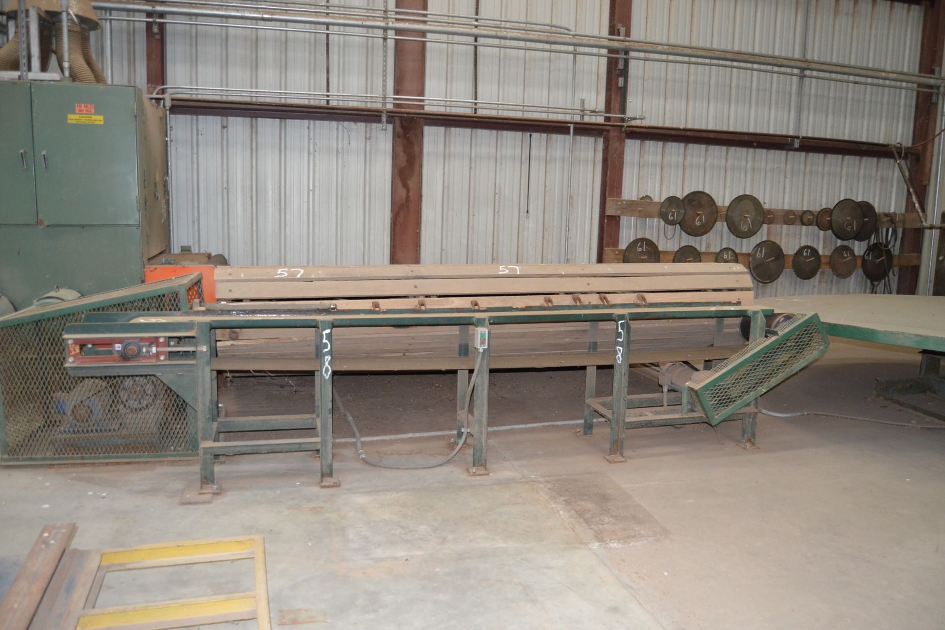 12" X 14' BELT CONVEYOR W/DRIVE - Image 3 of 3