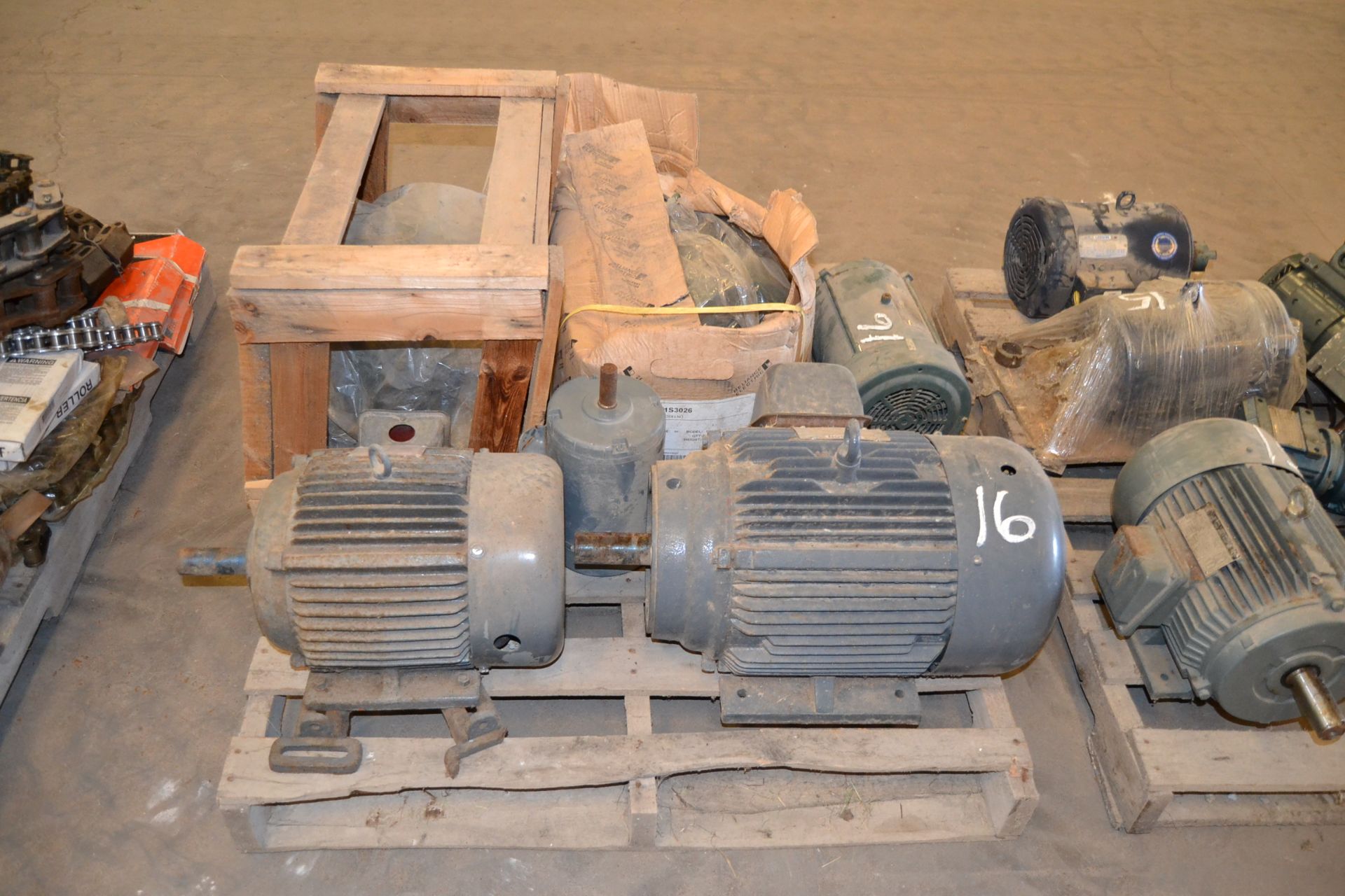 PALLET OF MOTORS