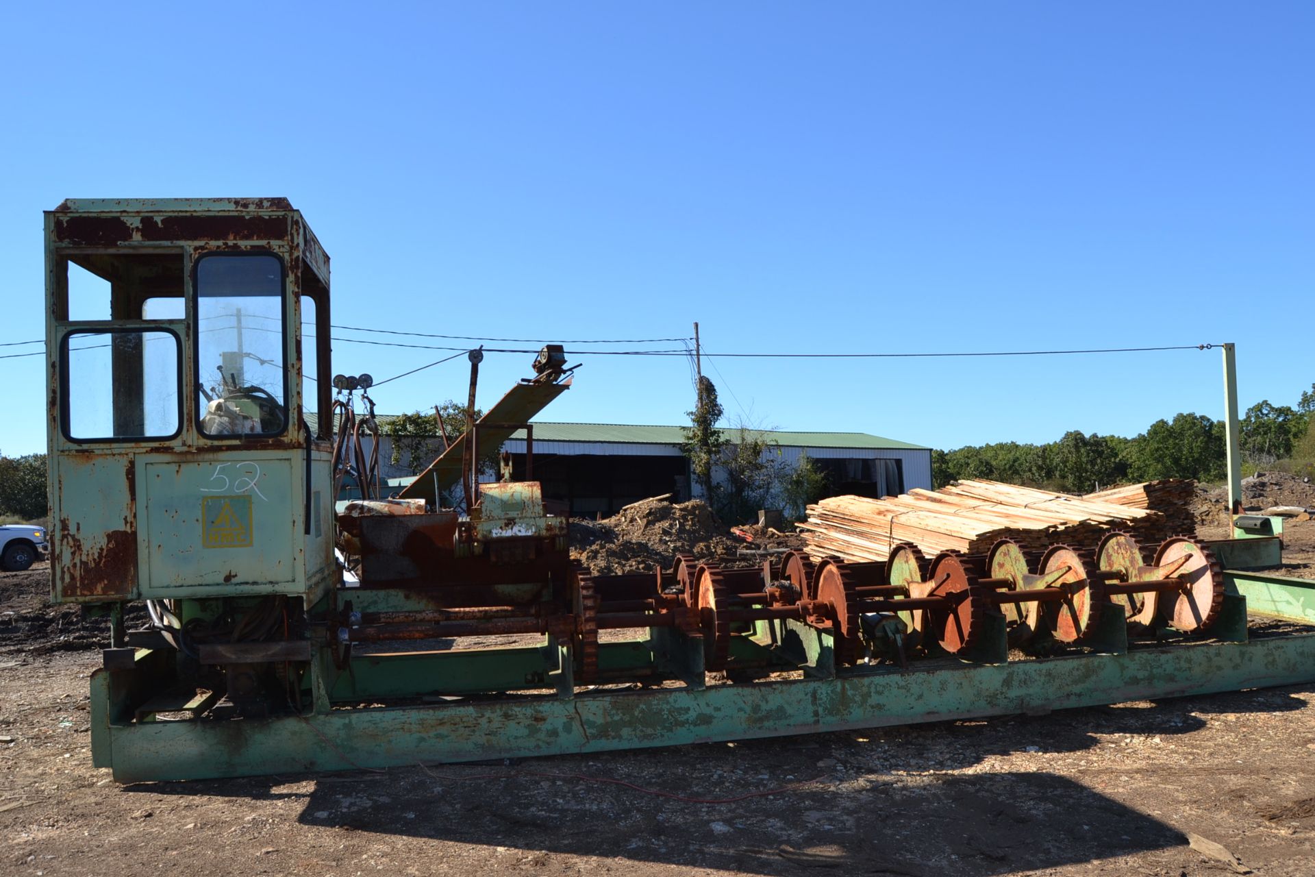 HMC V206 HST ROSSER HEAD DEBARKER W/ 4'X4' CONTROL CAB W/ SLANT TRACK W/ 30HP MOTORSN#1433-89 - Image 3 of 3