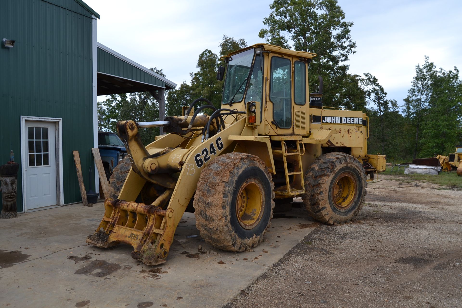 JOHN DEERE 624G ARTICULATING WHEEL LOADER