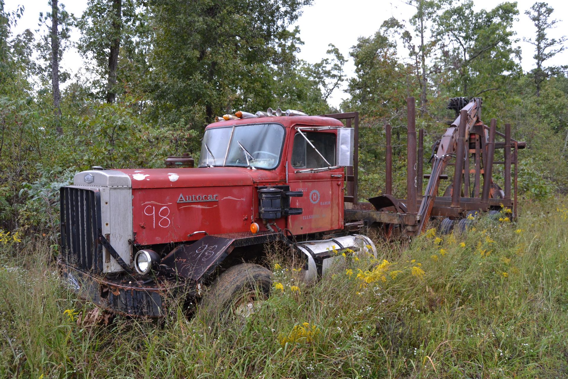 1974 AUTO CAR LOG TRUCK W/ PRENTICE 110B KNUCKLEBOOM LOADER