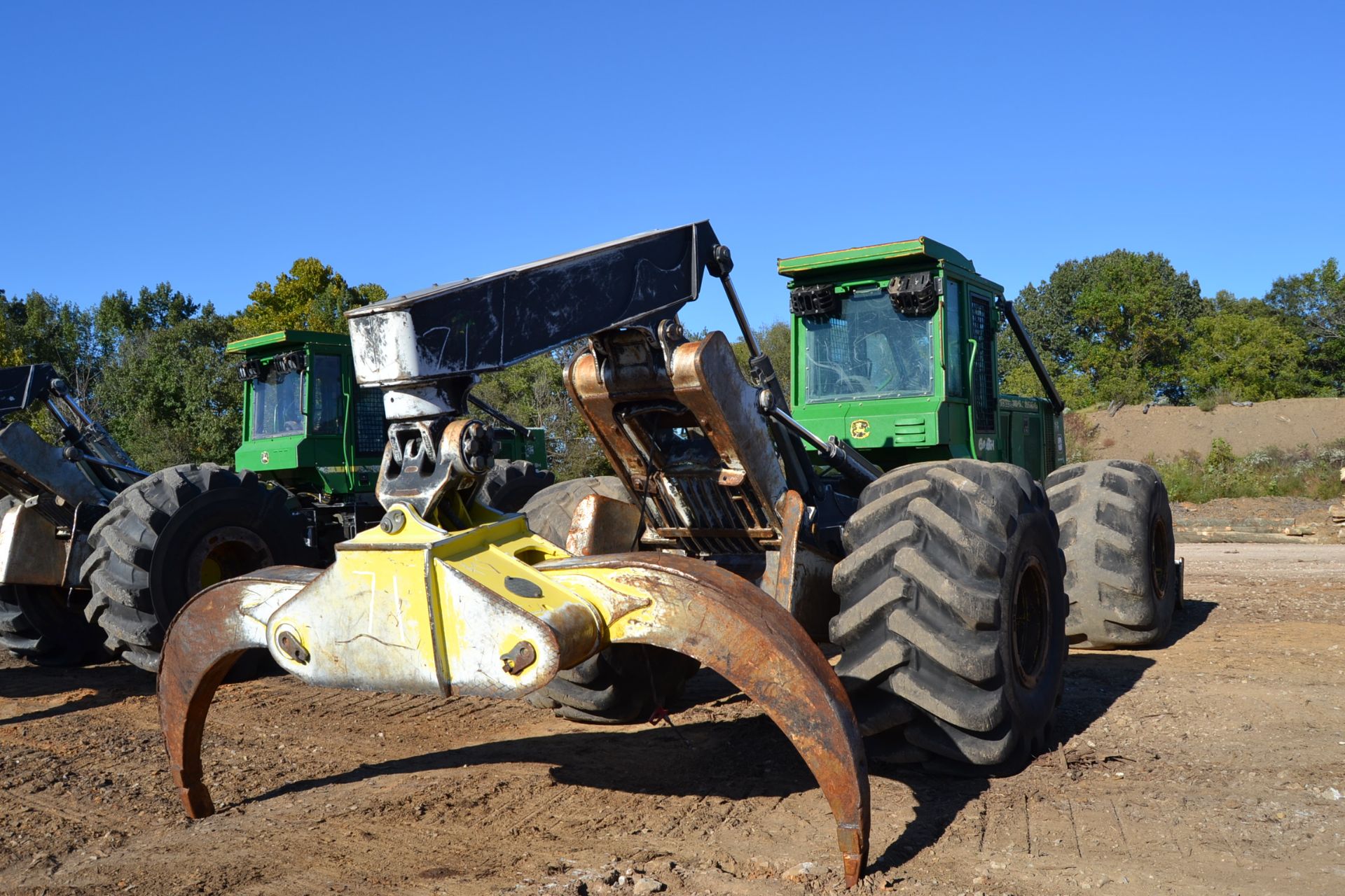 JOHN DEERE 648H DUAL ARCH GRAPPLE SKIDDER W/WINCH; W/4007 HOURS SN# 659135 - Image 4 of 4