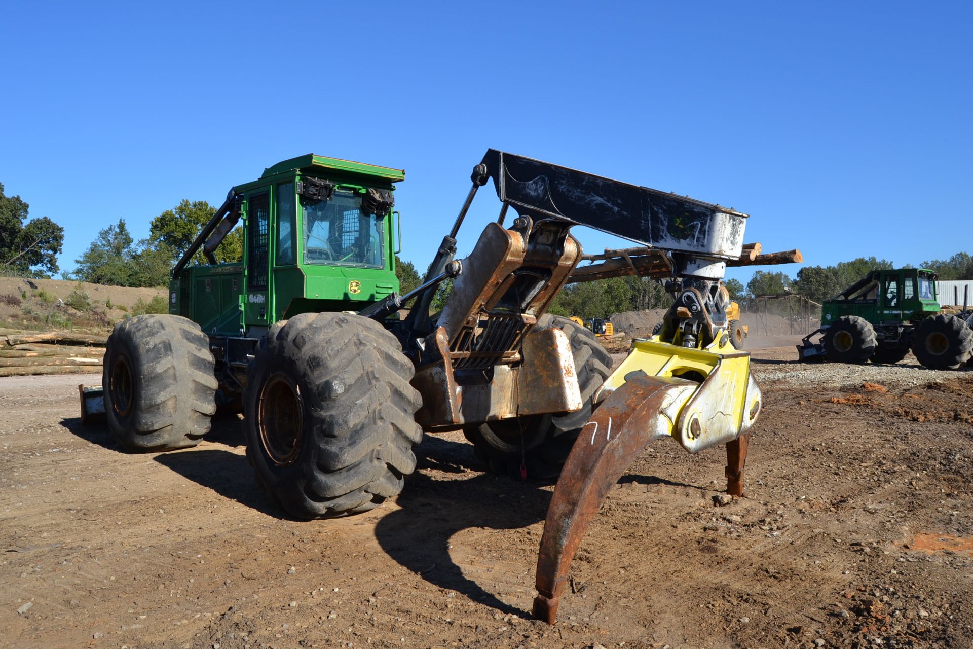 JOHN DEERE 648H DUAL ARCH GRAPPLE SKIDDER W/WINCH; W/4007 HOURS SN# 659135