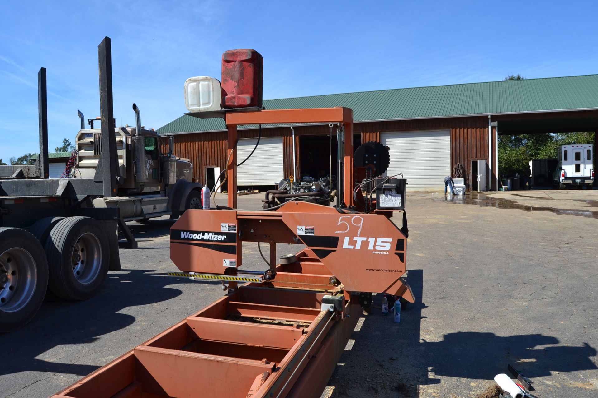 WOODMIZER LT15 BAND MILL; W/LONG FRAME; W/GAS ENGINE - Image 2 of 2