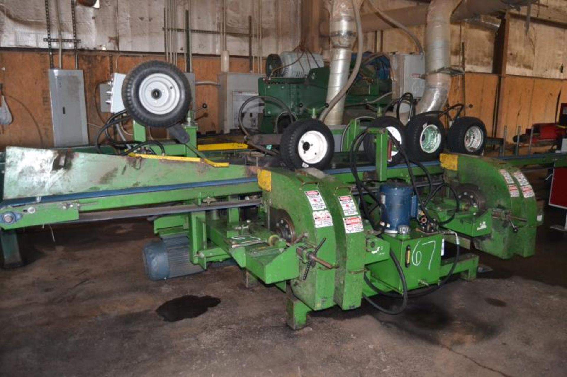 MORGAN 4 HEAD BAND RESAW W/ 20HP MOTORS W/ HYDRAULIC POWER PACK W/ CONTROLS W/ 20HP MOTORS W/ - Image 2 of 4