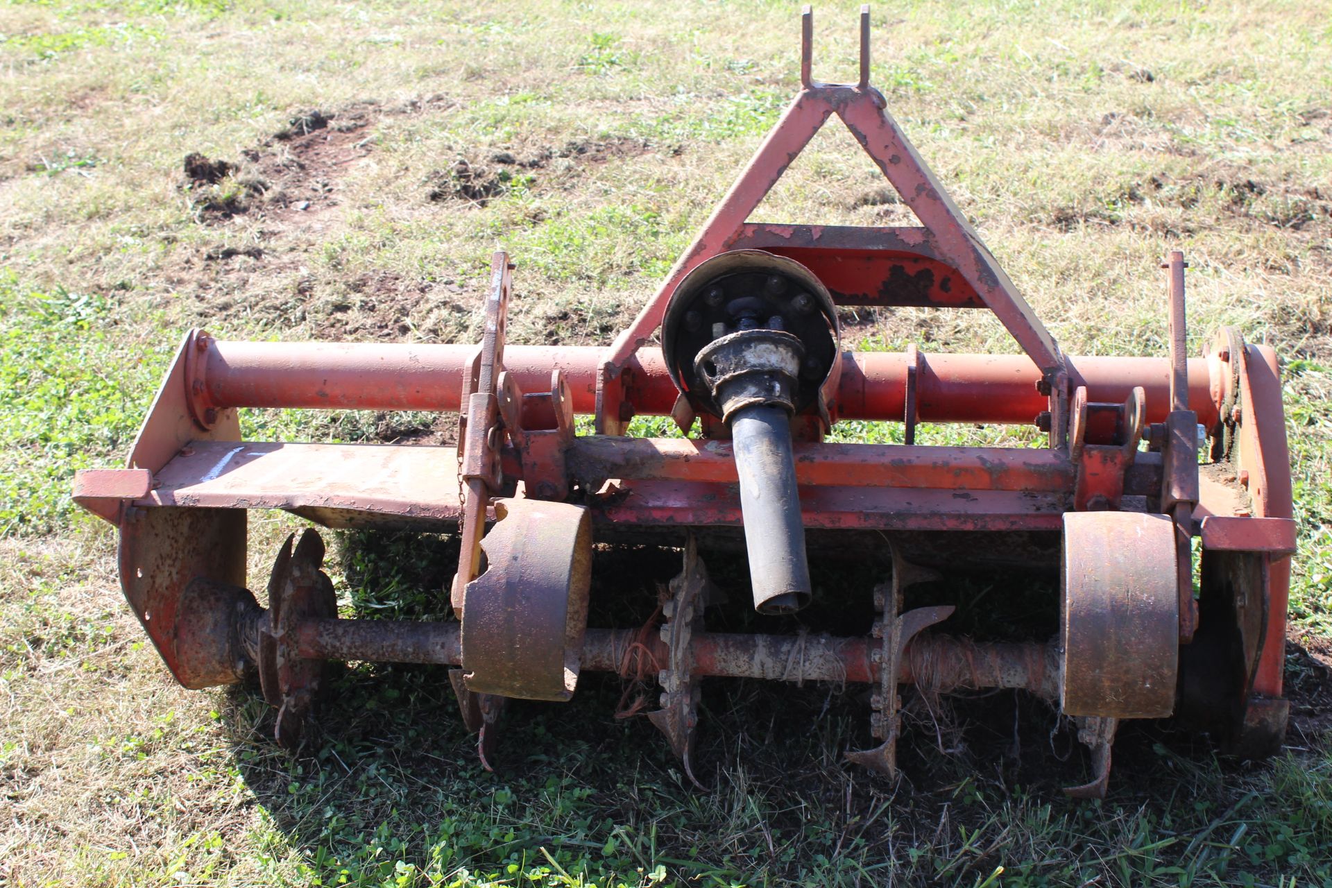 9 TOOTH CULTIVATOR - Image 2 of 2