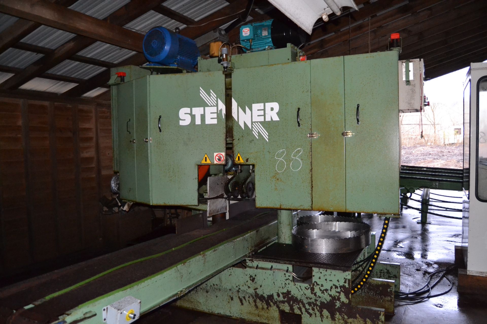 STENNER GRADE RESAW W/ 40HP MOTOR W/ 4'X4' CONTROL CAB W/ CONTROLS - Image 3 of 4