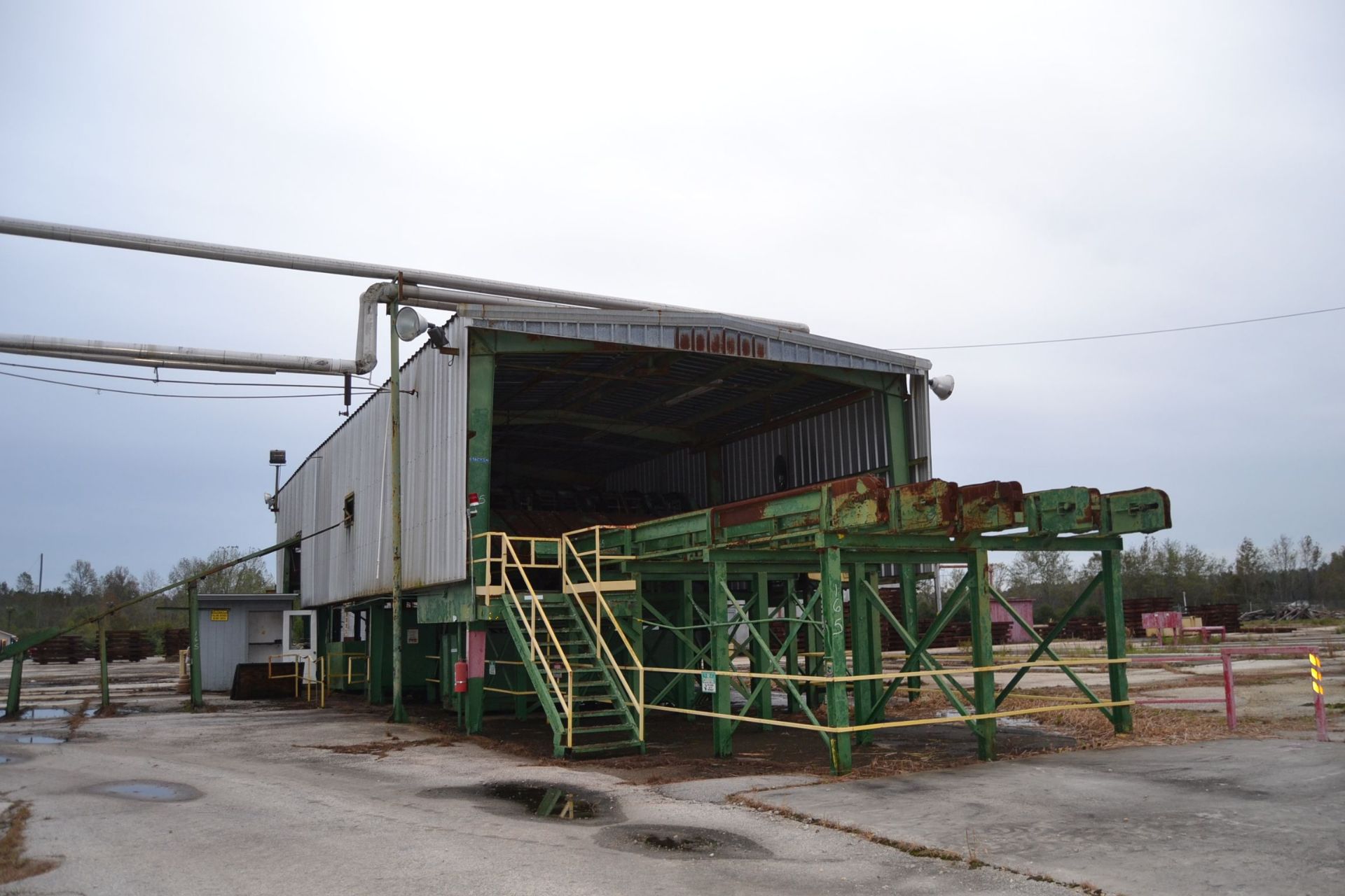 HEMCO 8' 6 ARM SLIDE ARM STACKER W/INFEED TRANSFER; W/UNSCRAMBLER; W/EVEN END ROLLS; W/6 STRAND