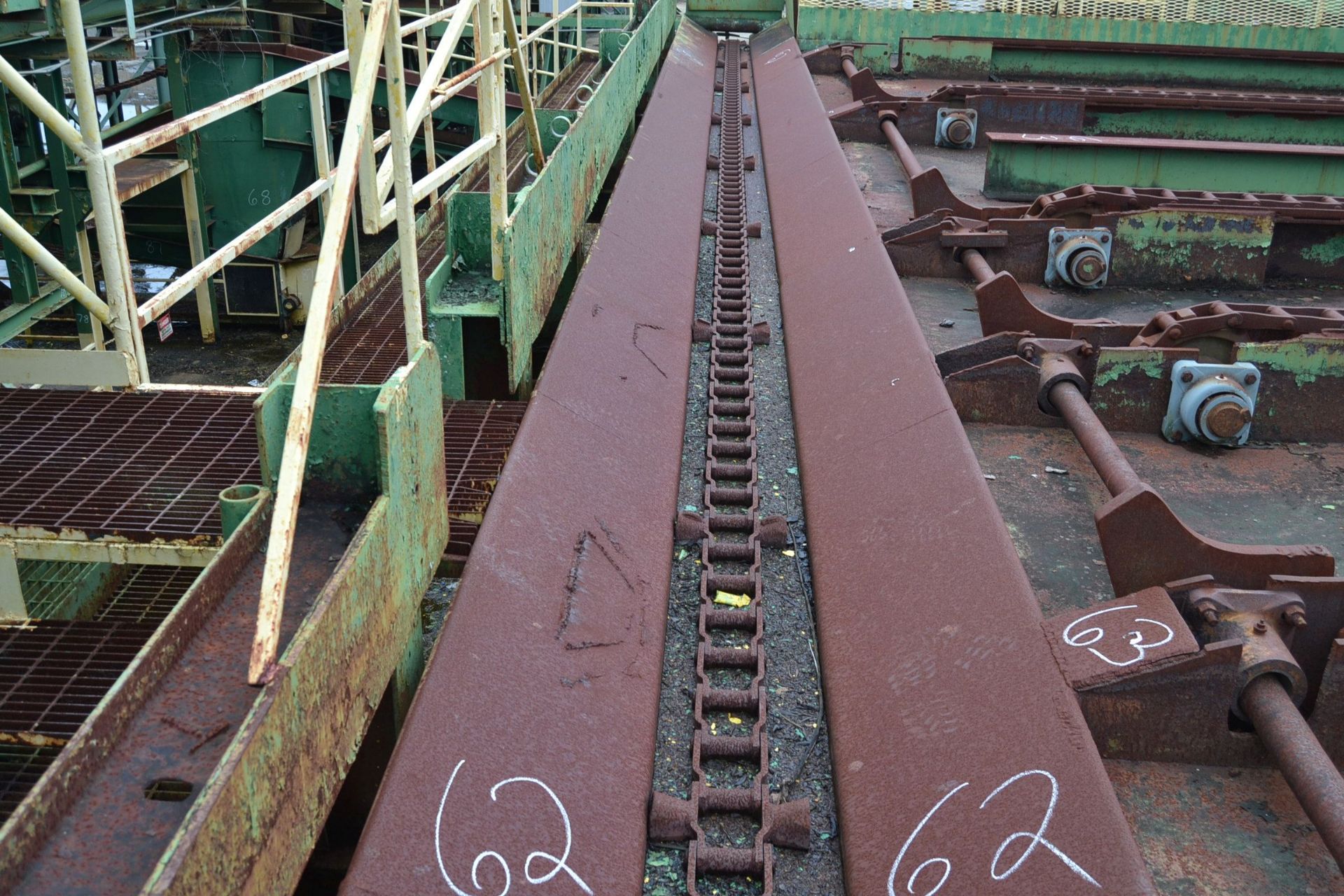 60' INFEED LOG TROUGH W/ DRIVE - Image 2 of 2