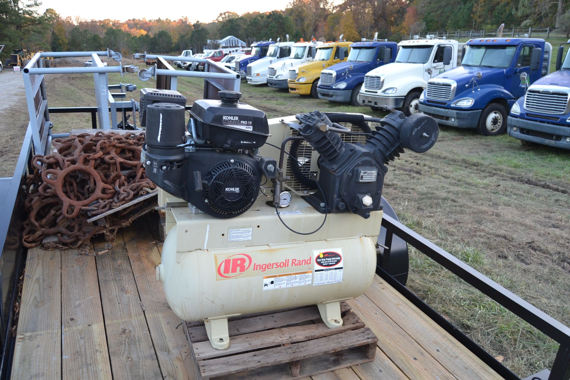 INGERSOLL RAND GAS AIR COMPRESSOR W/KOHLER 14HP ENGINE