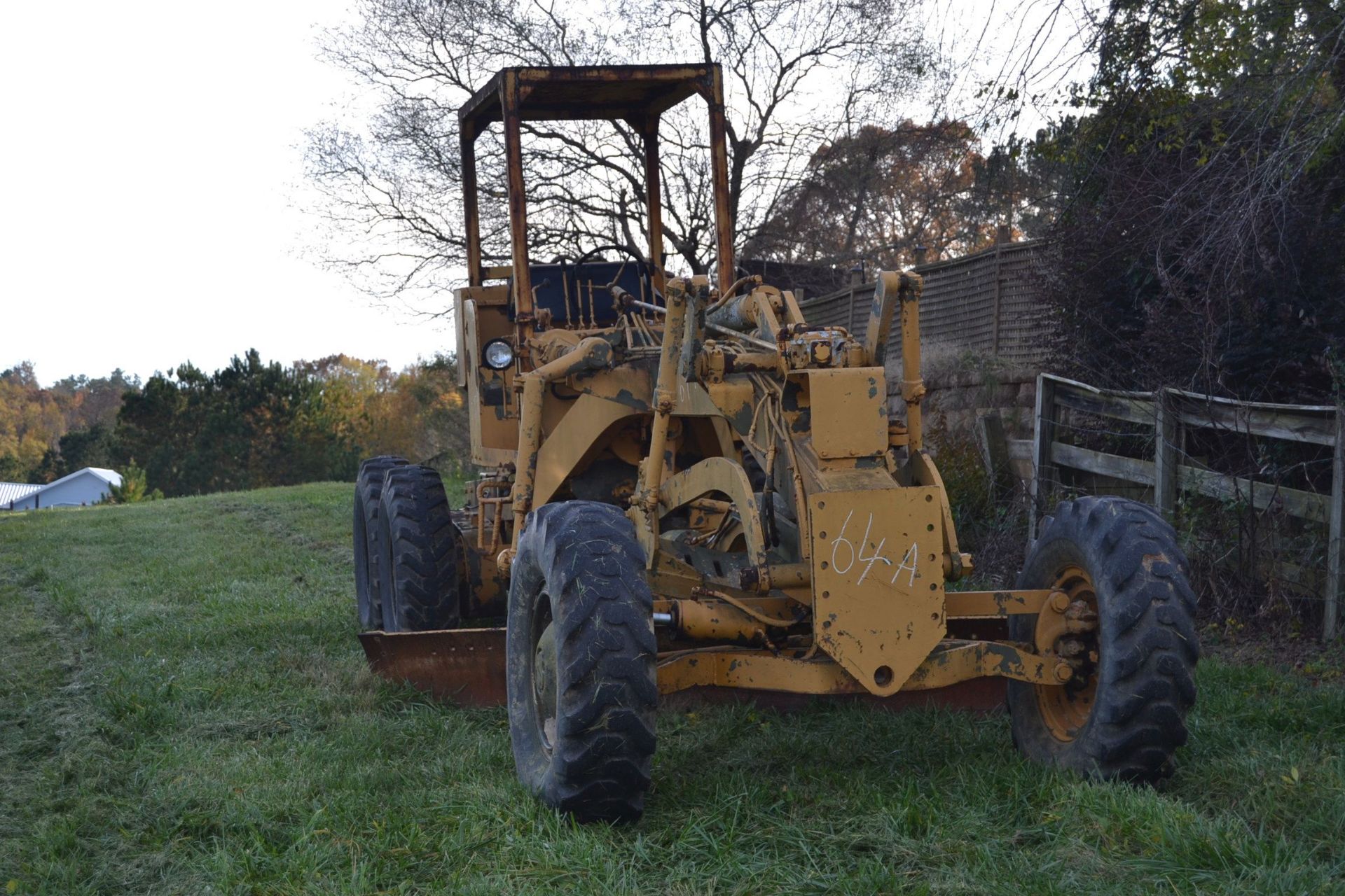 GALION MOTOGRADER W/ 453 DETROIT ENGINE