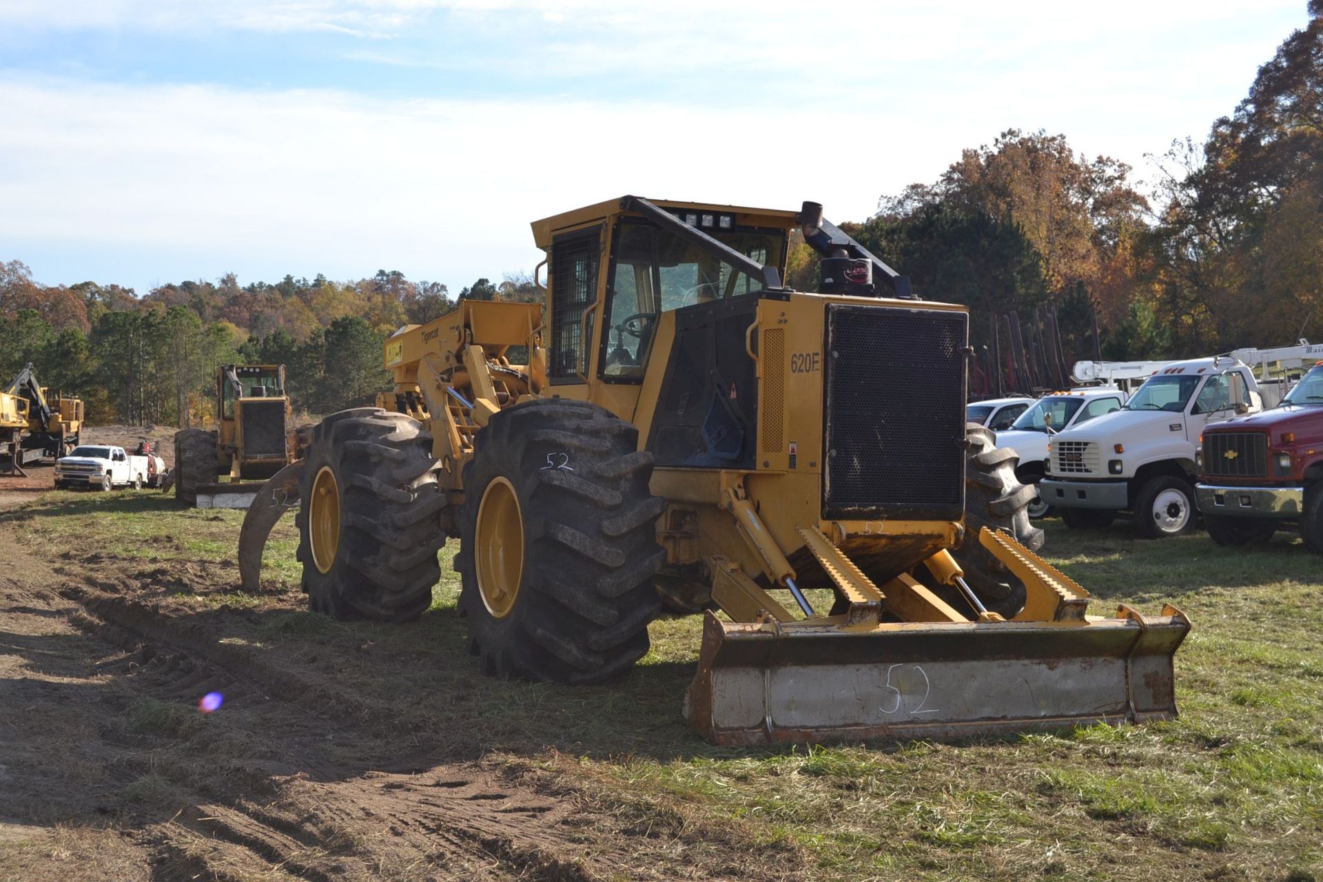 2015 TIGERCAT 620E SKIDDER W/ DUAL ARCH W/ TIGERCAT ENGINE W/ HYDROSTATS W/ HYDRAULICS SN#6206657 - Image 2 of 4