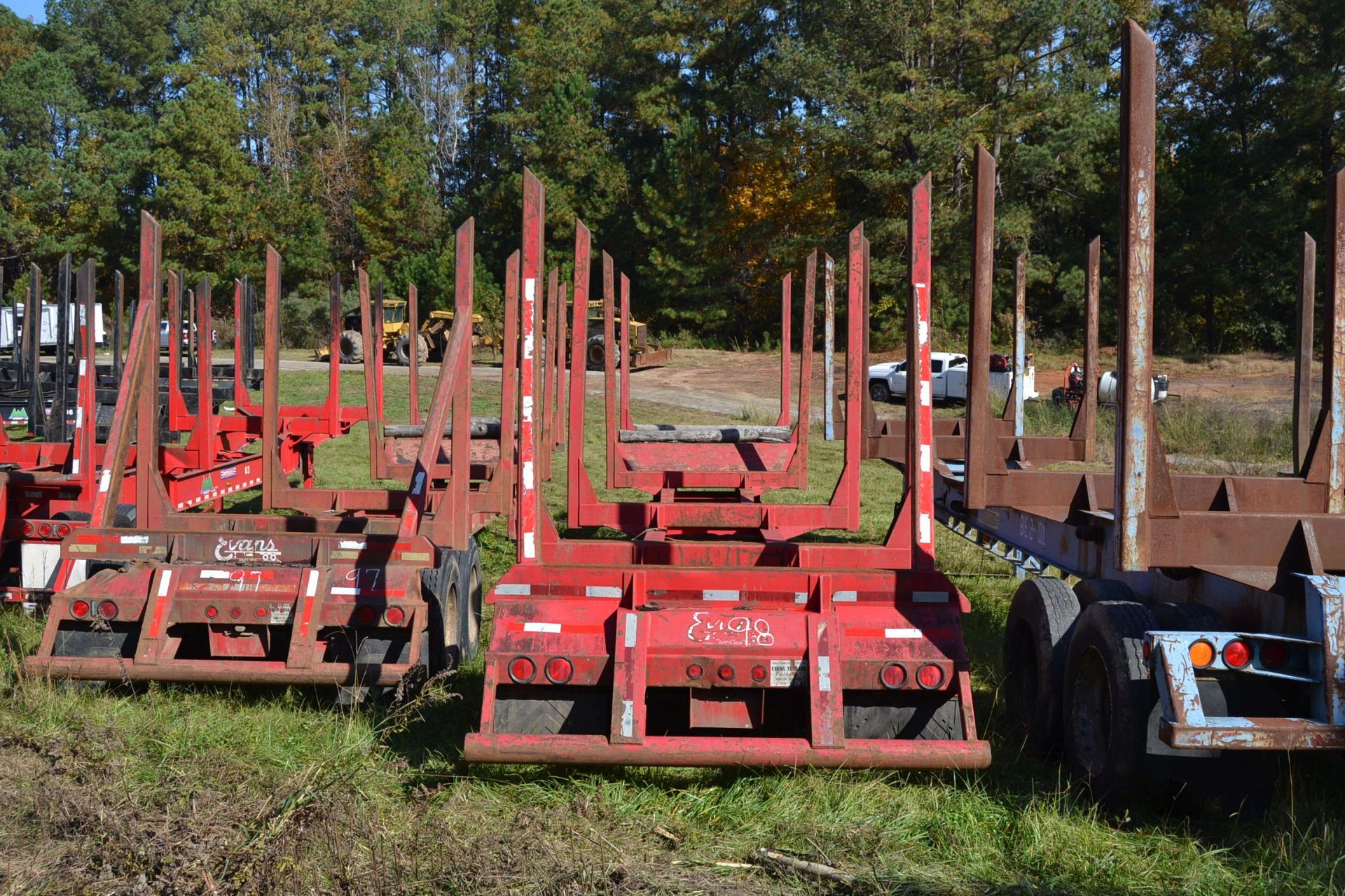 1998 EVANS PLANTATION LOG TRAILER W/ 4 BOLSTERS W/ SPRING SUSPENSION SN#1J9G145B2W5003169 - Image 3 of 3