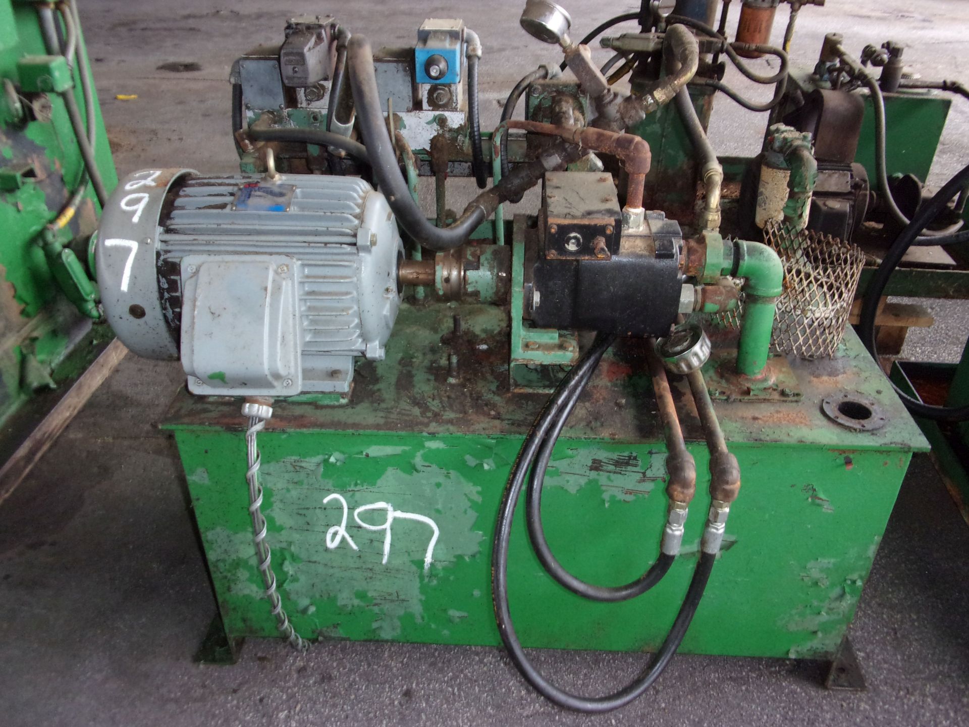 HYDRAULIC POWER PACK W/ 10 HP MOTOR - Image 2 of 2