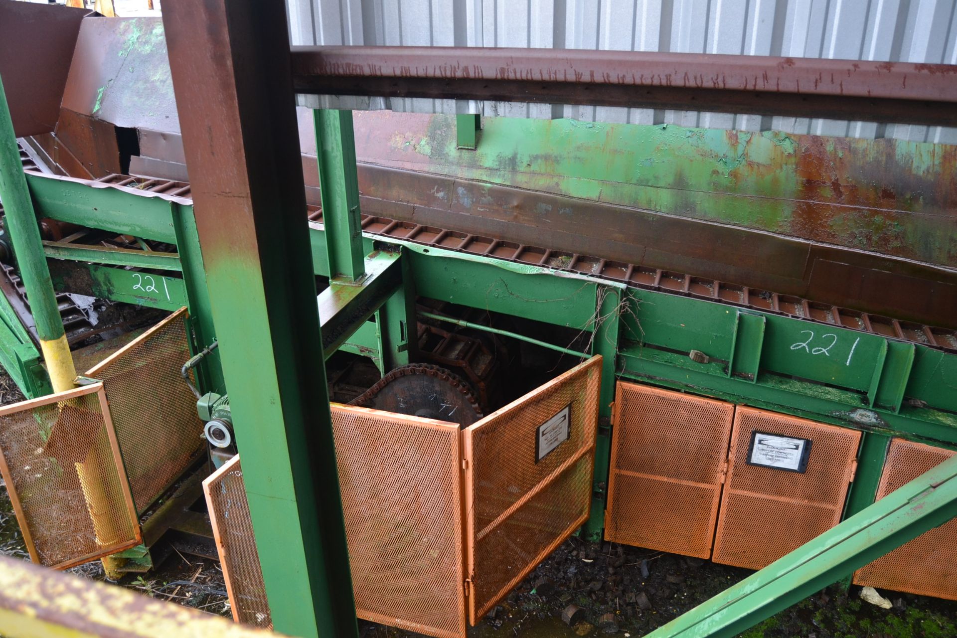 90' ALL STEEL WASTE CONVEYOR W/DOUBLE LADDER BACK CHAIN