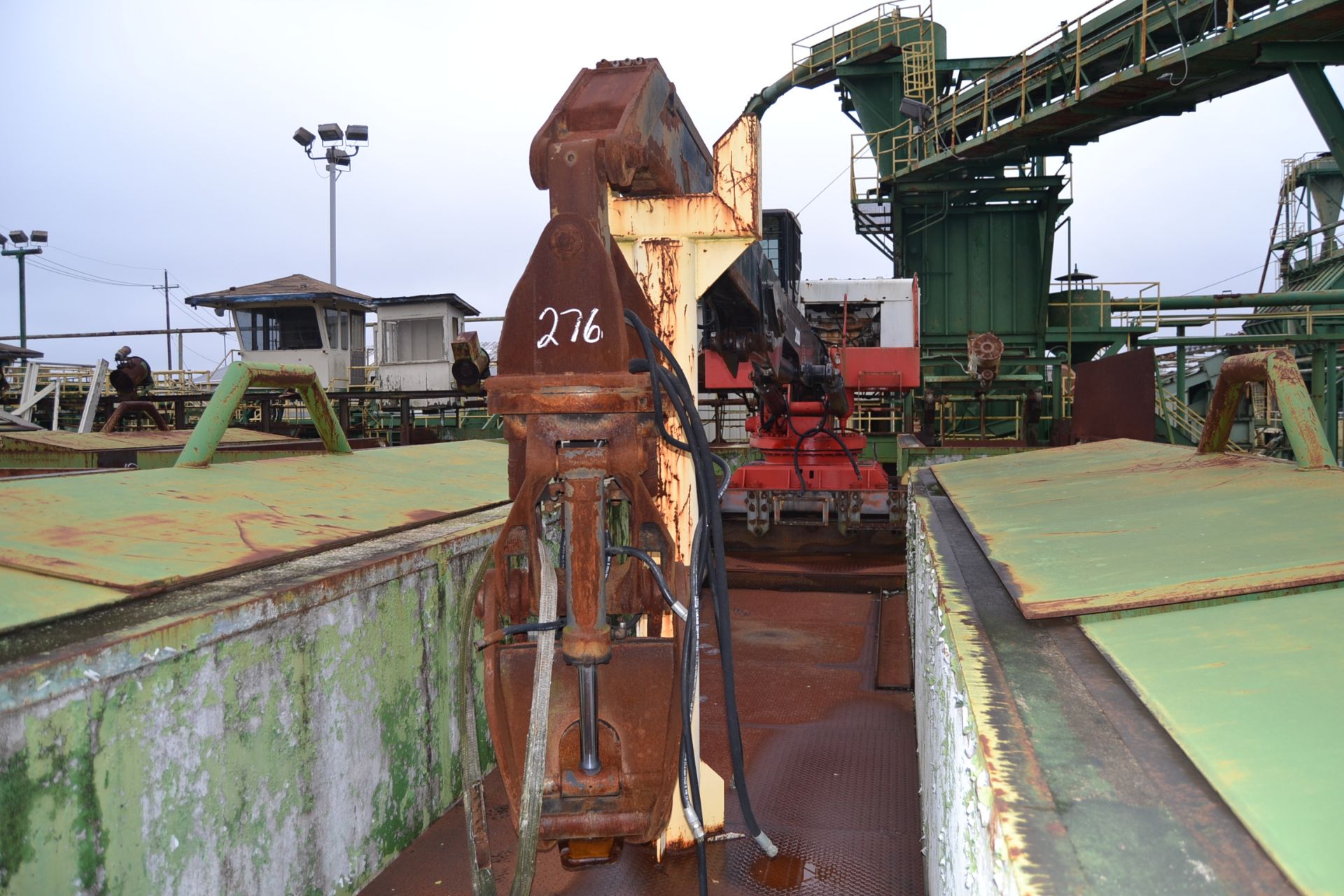 PRENTICE 210D KB LOADER W/ CONTINUOUS GRAPPLE W/ JOYSTICK CONTROLS W/ JOHN DEERE 6 CYLINDER DIESEL - Image 3 of 3