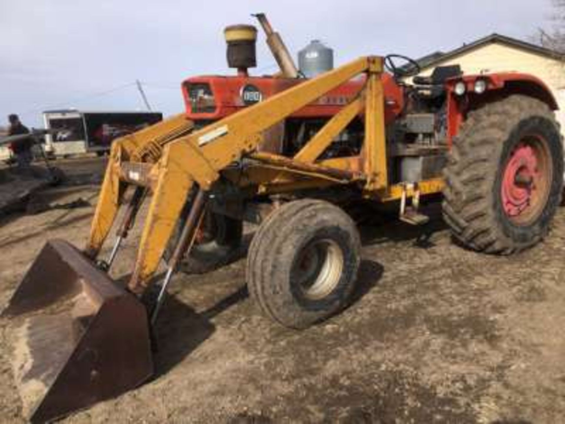 Massey 1100 diesel tractor w/FEL - Image 4 of 4