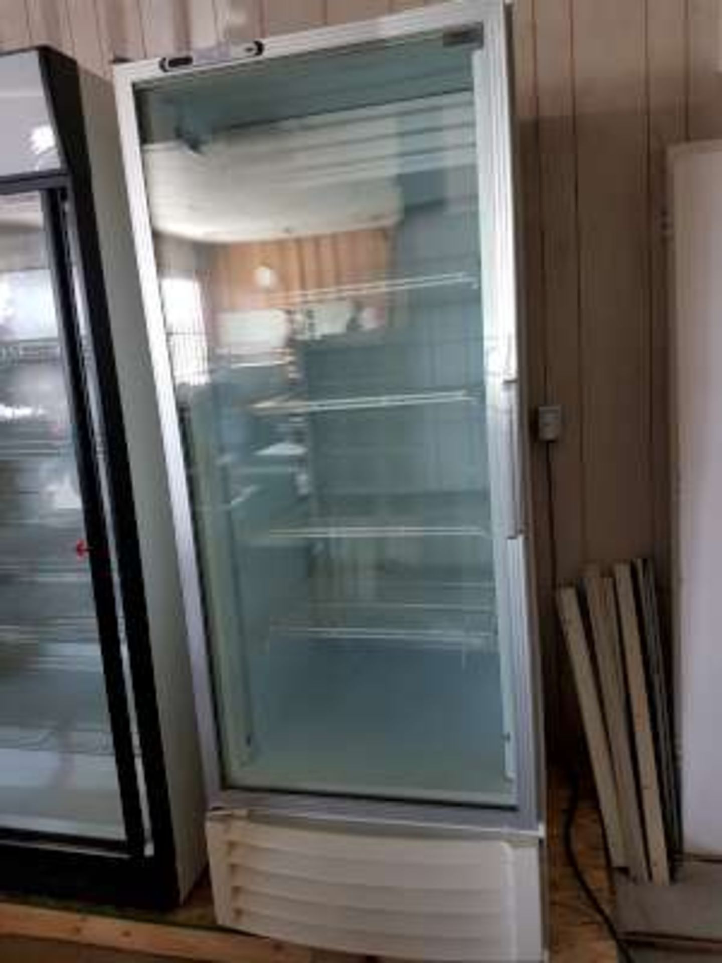 Pulse upright Freezer w/glass door (79in high x 31in wide x 35in deep)