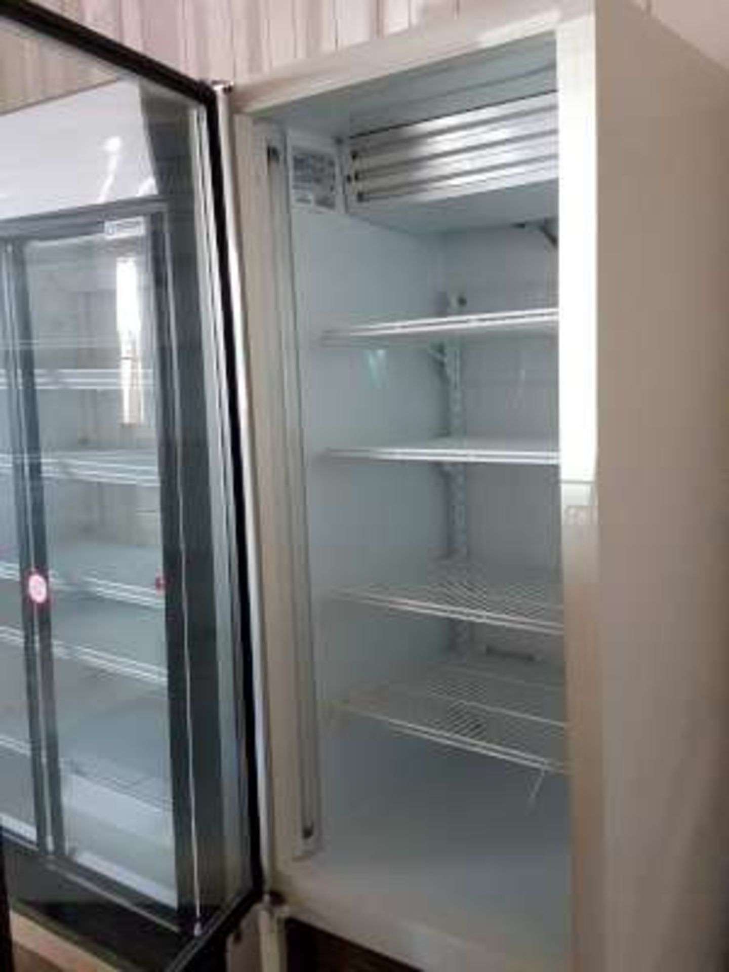 Pulse upright Freezer w/glass door (79in high x 31in wide x 35in deep) - Image 4 of 4