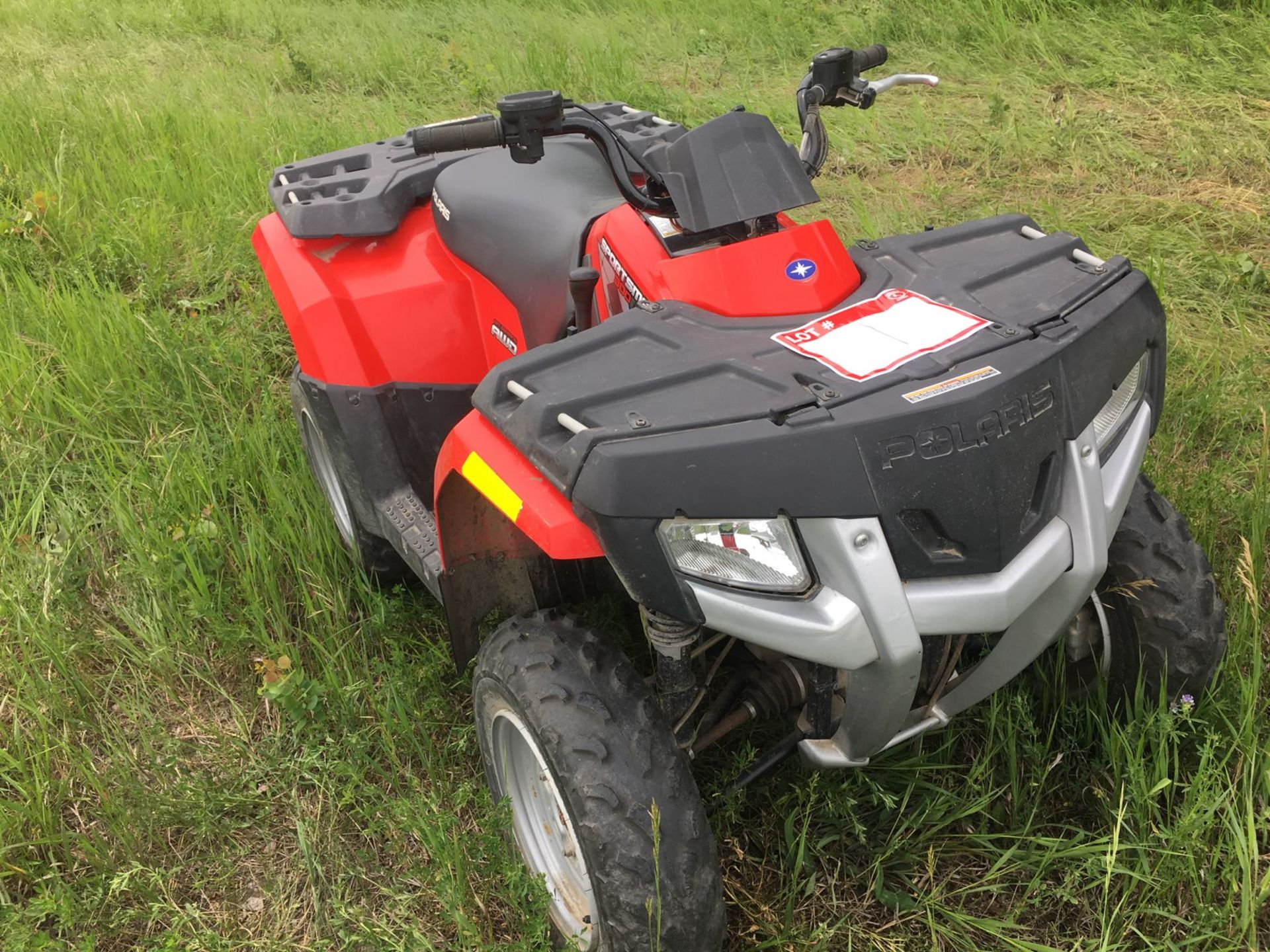 Polaris 300 Sportsman 2 or 4 wheel drive, 458 miles - Image 2 of 3