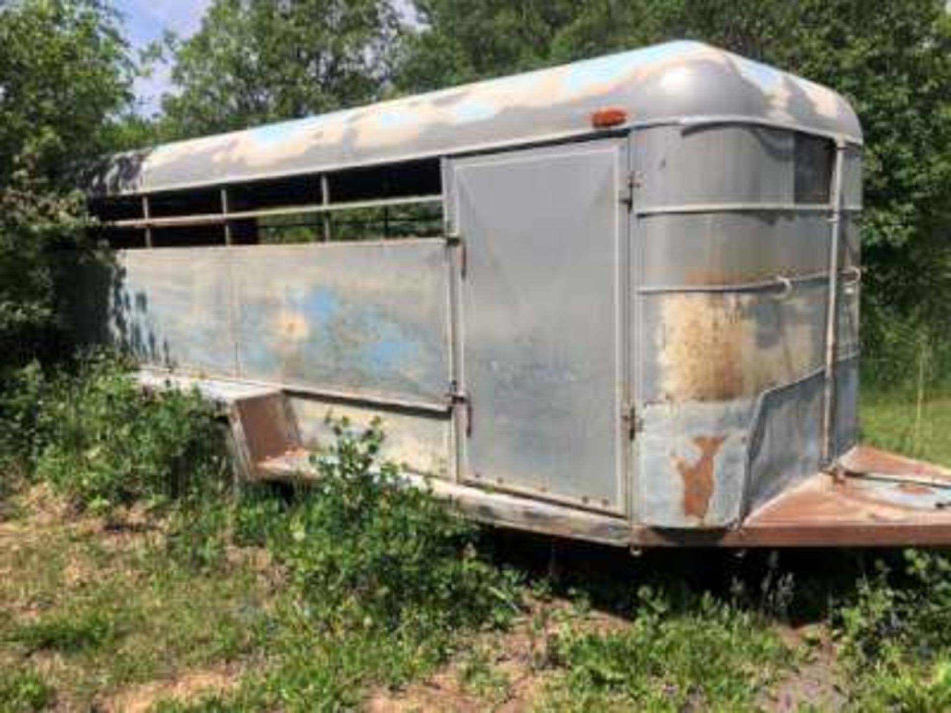 Cattle trailer, approx 18ft, bumper hitch, tandem axle