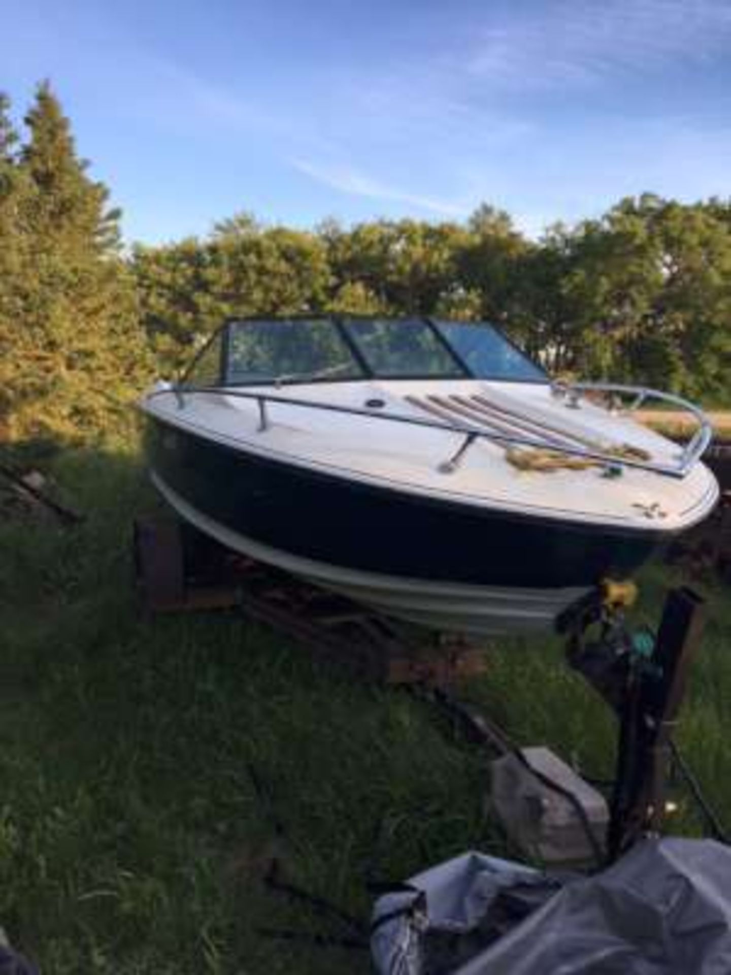 1968 17ft Reinell boat & trailer w/cover, inboard 120hp OMC
