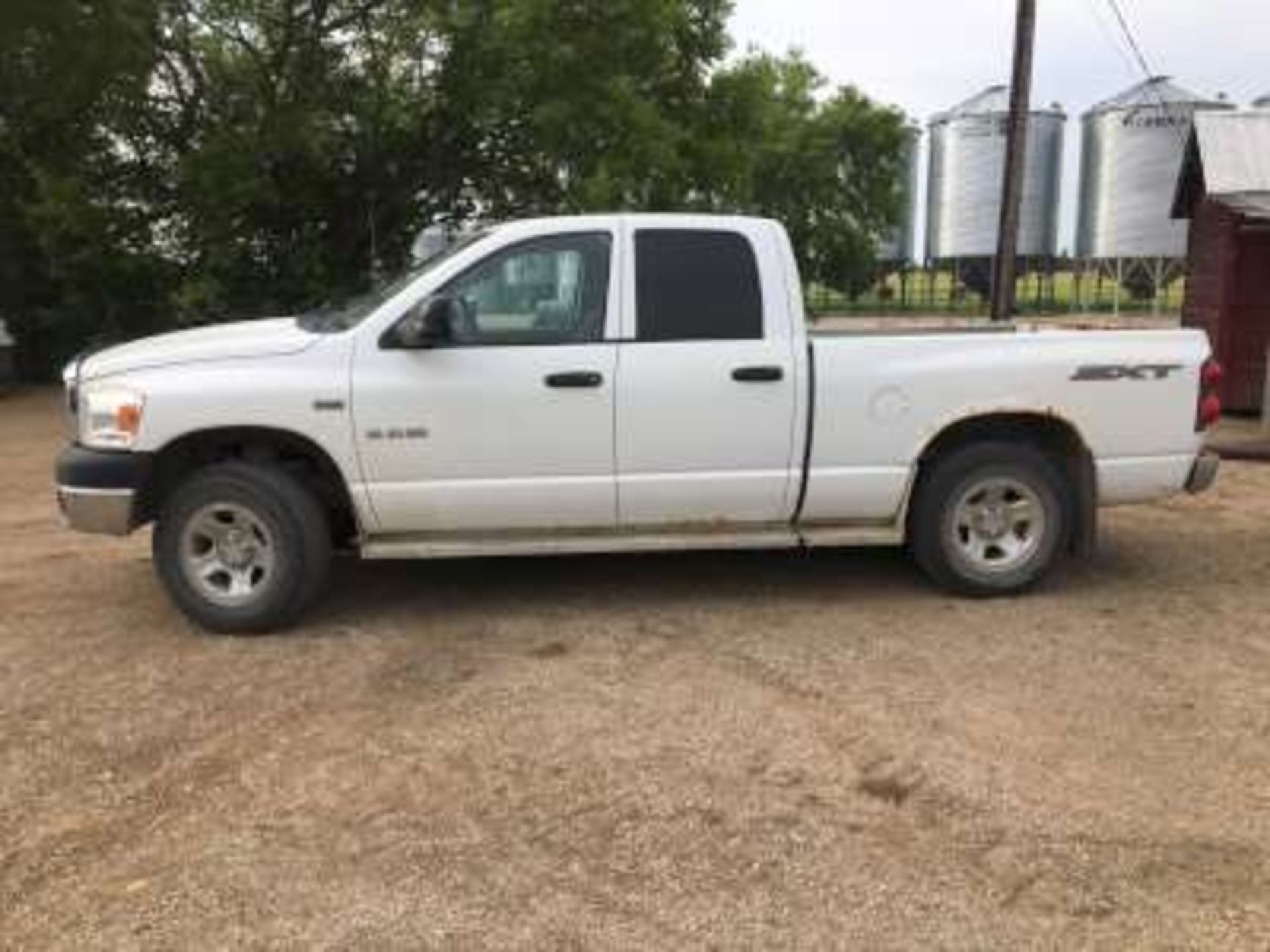 2006 Dodge Ram 1500 Quad Cab truck (White), 4x4, auto, p/t/c/ac, and 266,000kms (Previously - Image 3 of 4