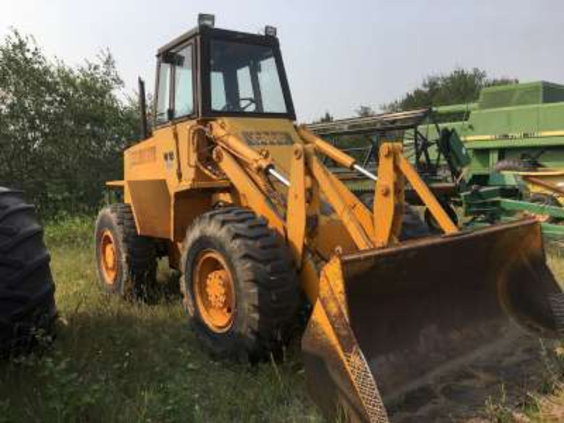 1974 Case W18 Payloader, 454 Case engine, hi/lo trans, shuttle shift w/2-2 ½ yd bucket - Bild 2 aus 8